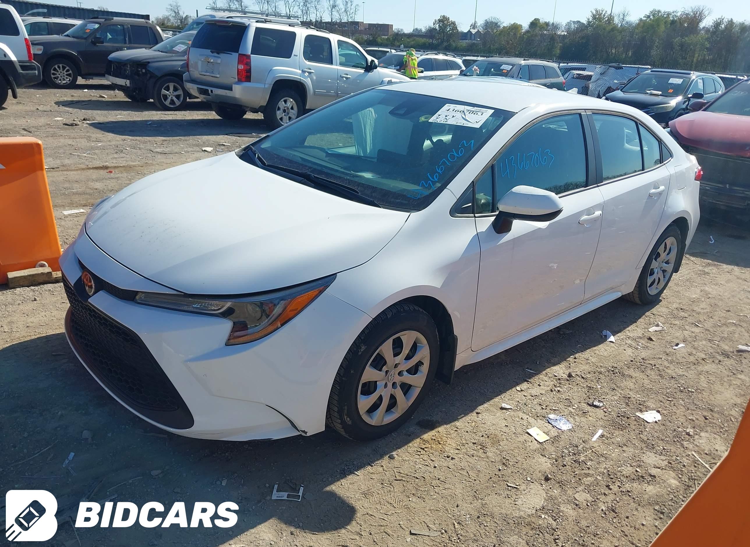 2022 Toyota Corolla, LE