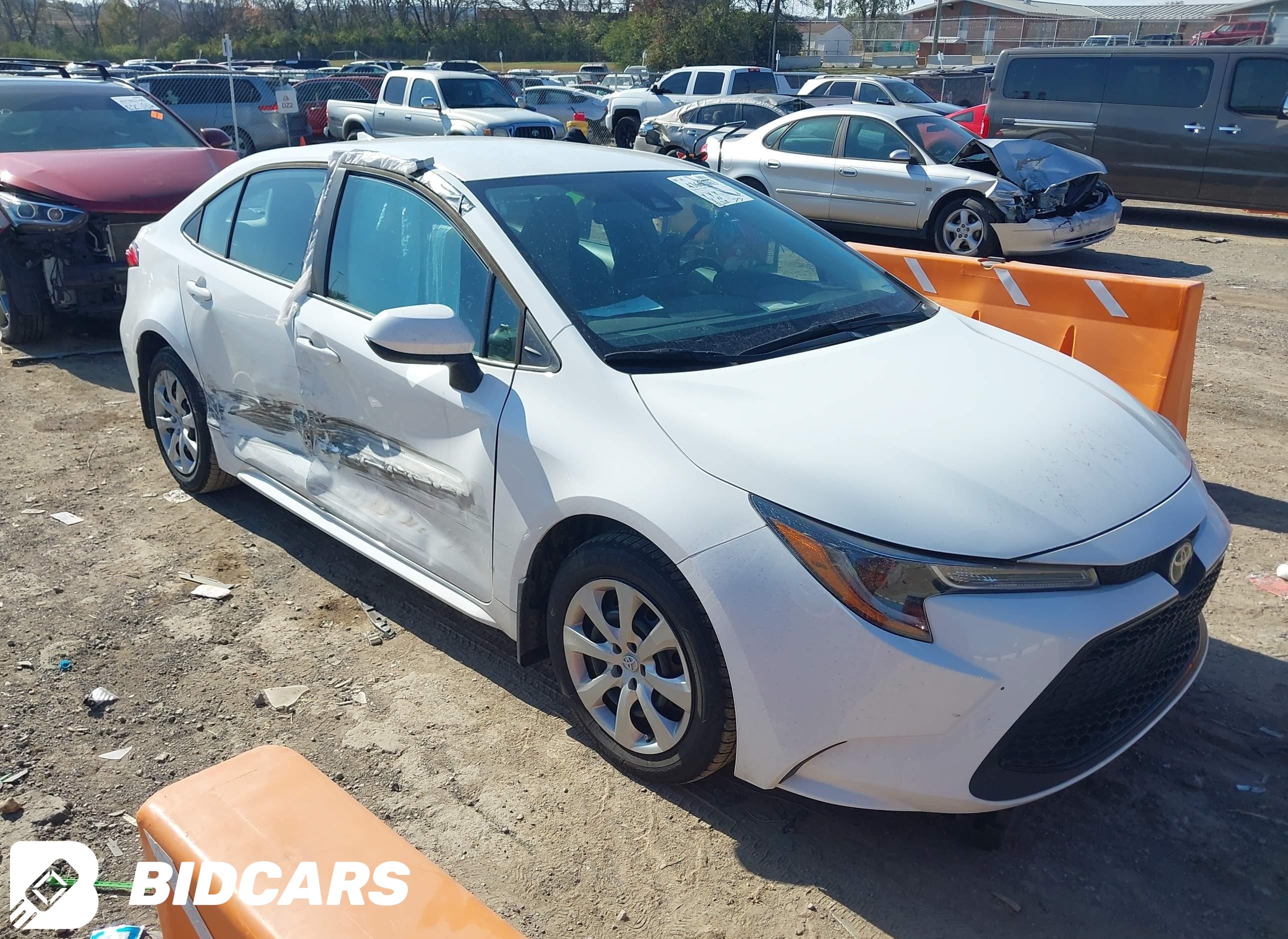 2022 Toyota Corolla, LE