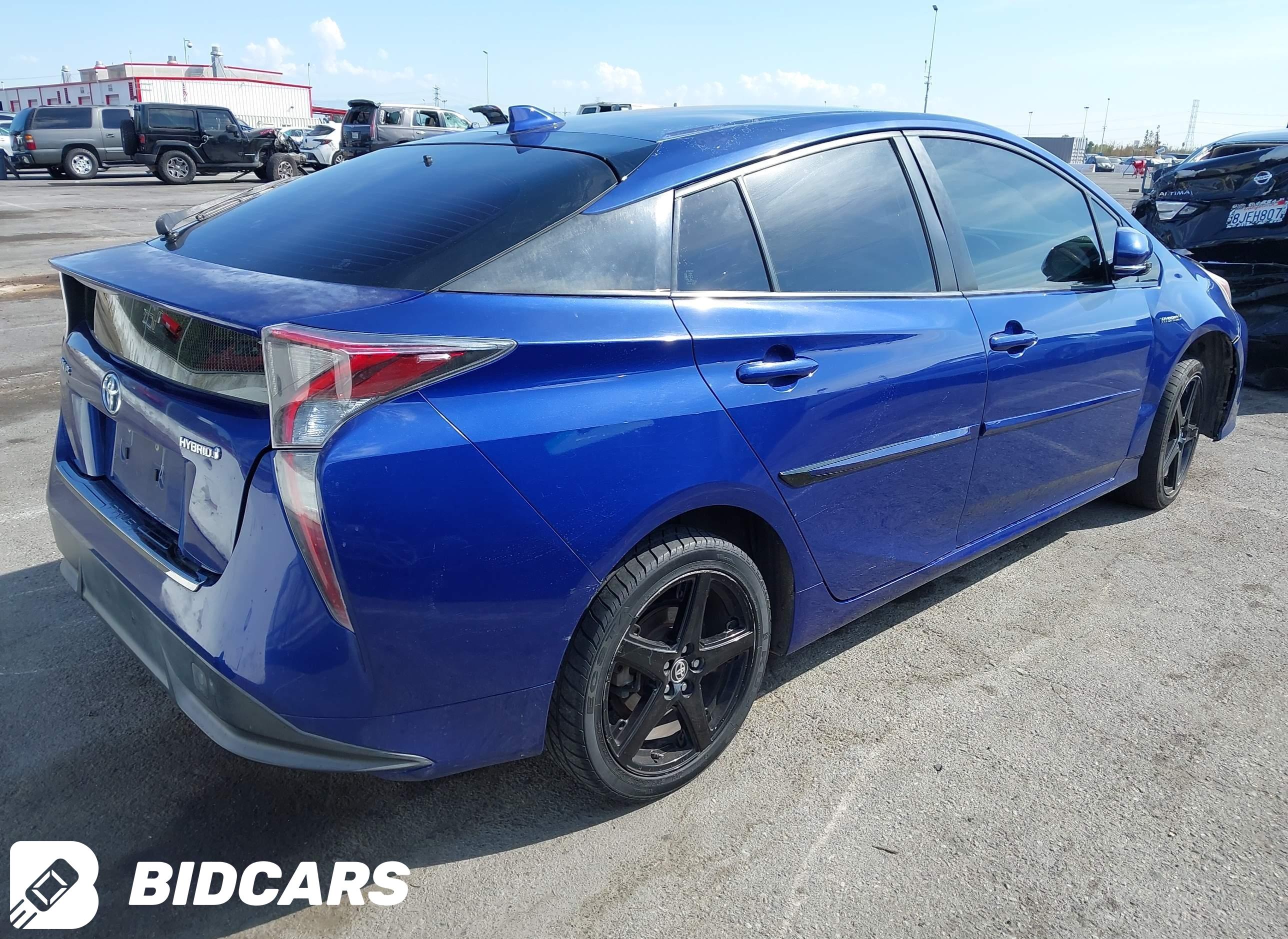 2016 Toyota Prius, Three Touring