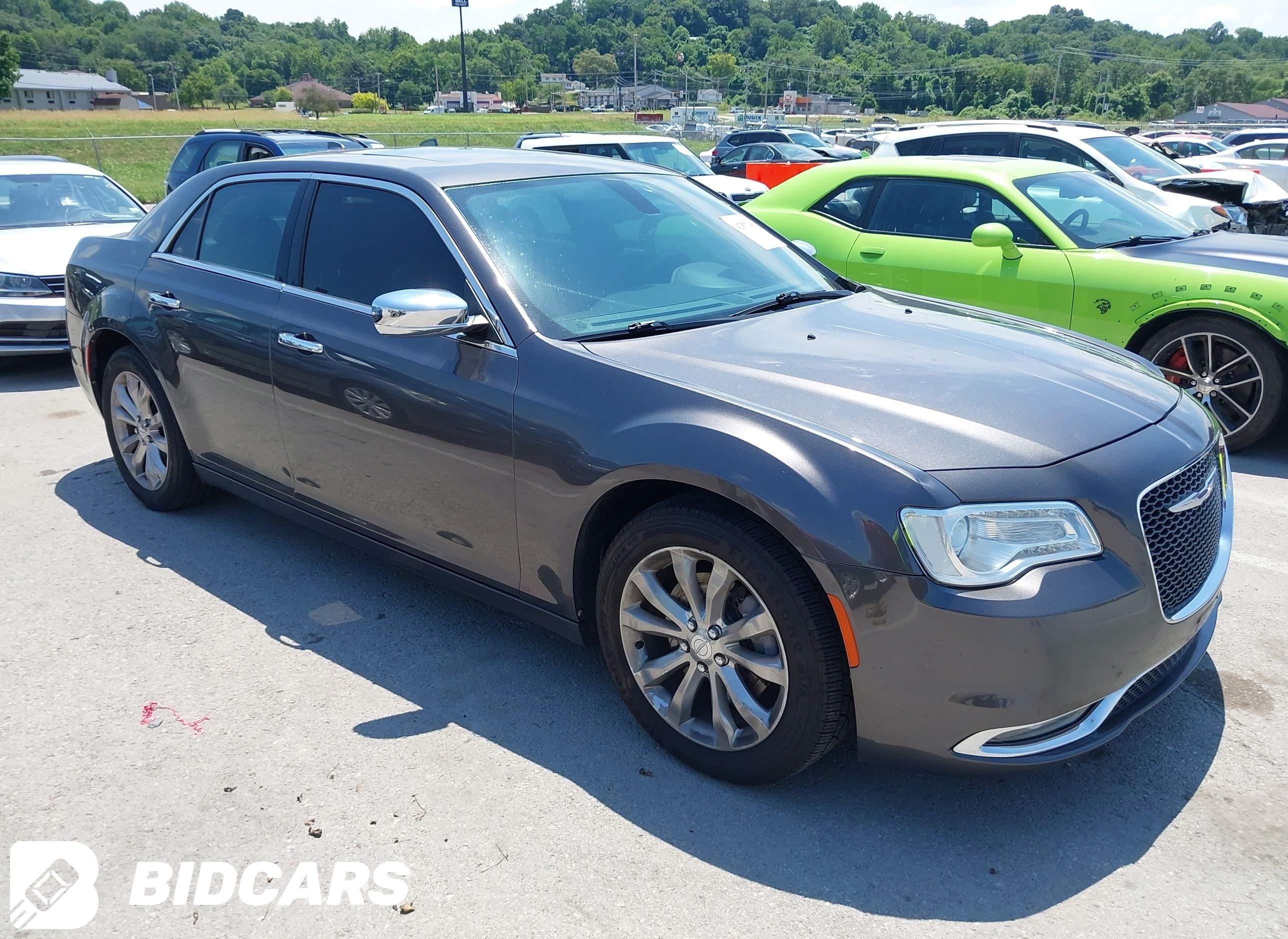 2017 Chrysler 300C, Awd