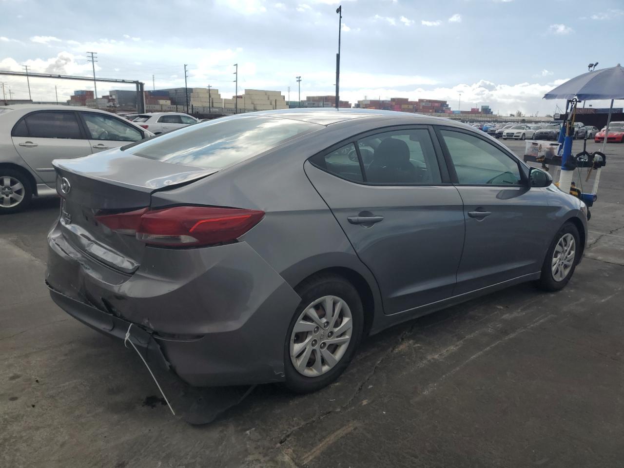 2018 Hyundai Elantra, SE