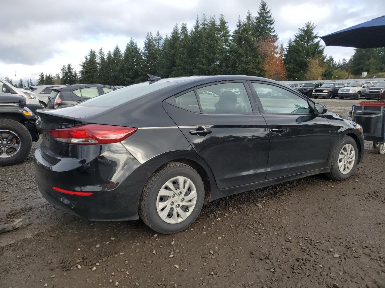 2018 Hyundai Elantra, SE