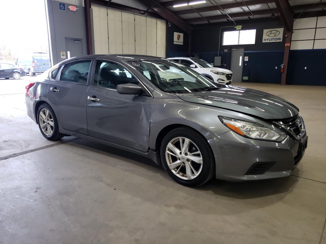 2017 Nissan Altima, 2.5