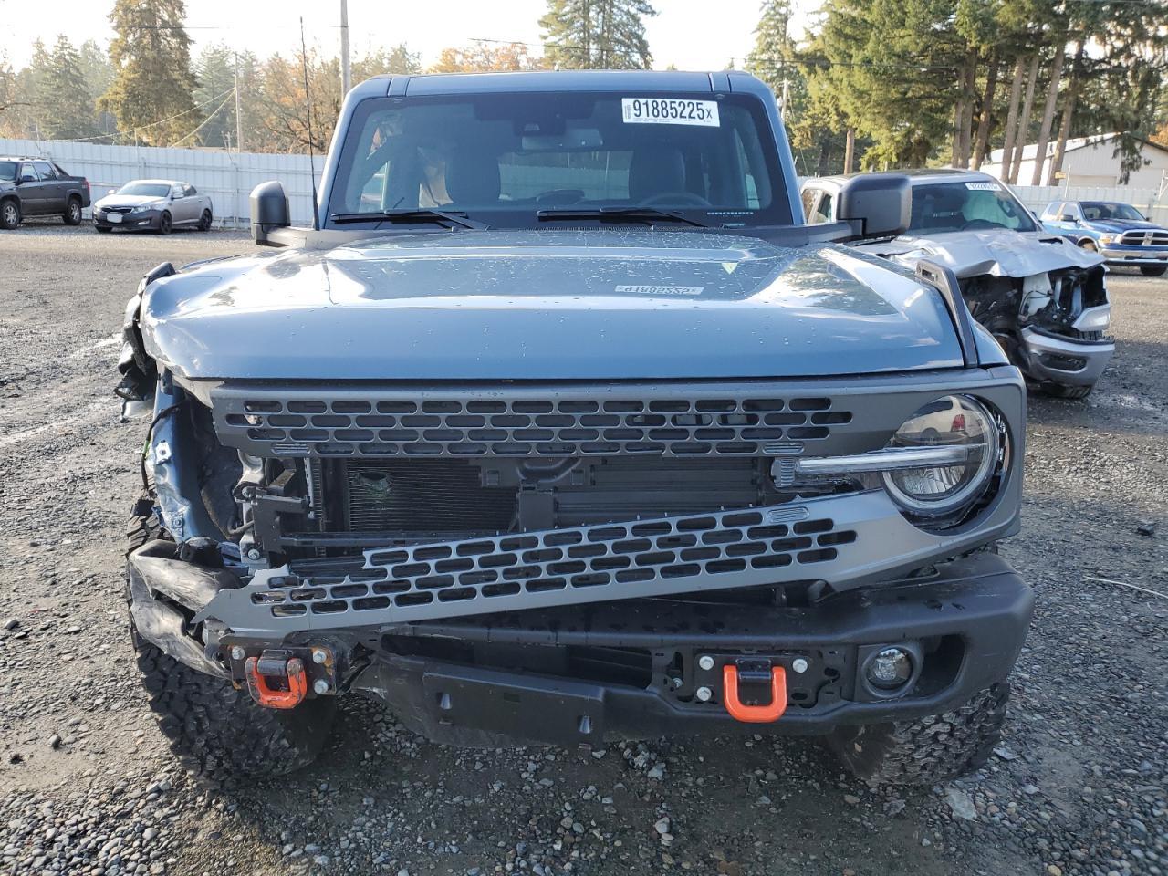 2025 Ford Bronco, Badlands