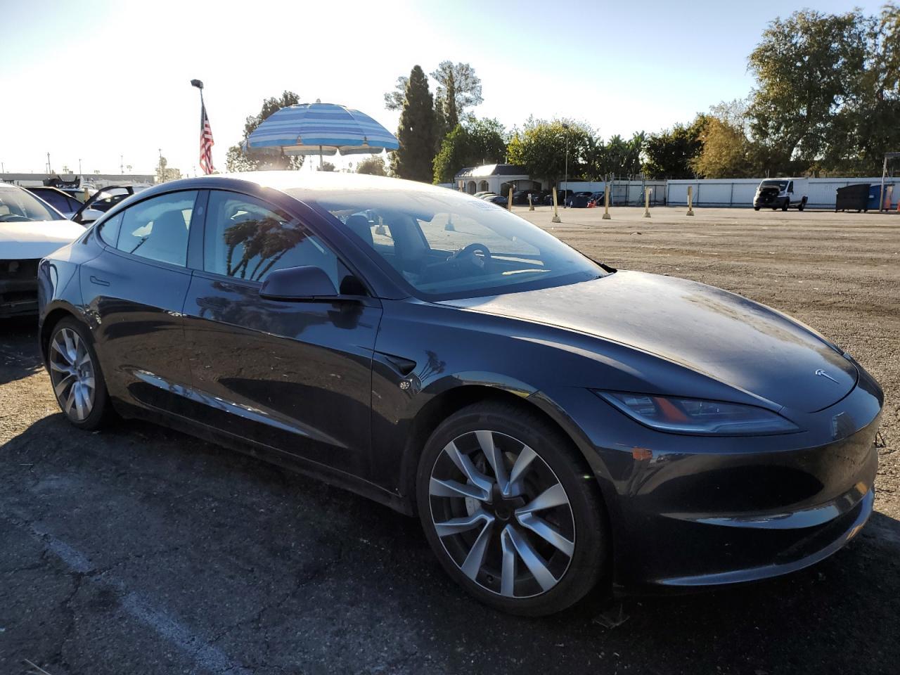 2024 Tesla MODEL 3