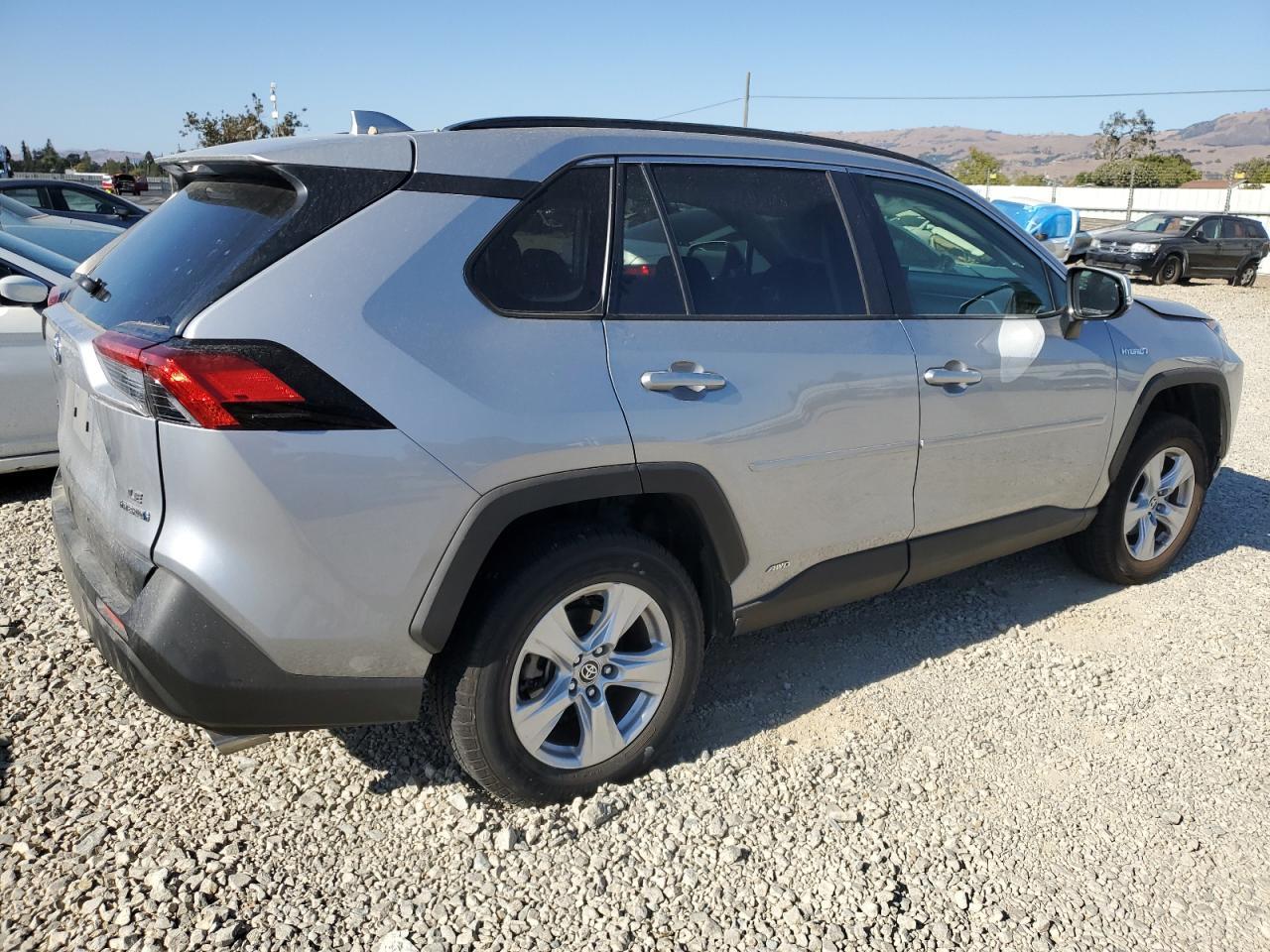 2020 Toyota RAV4, LE