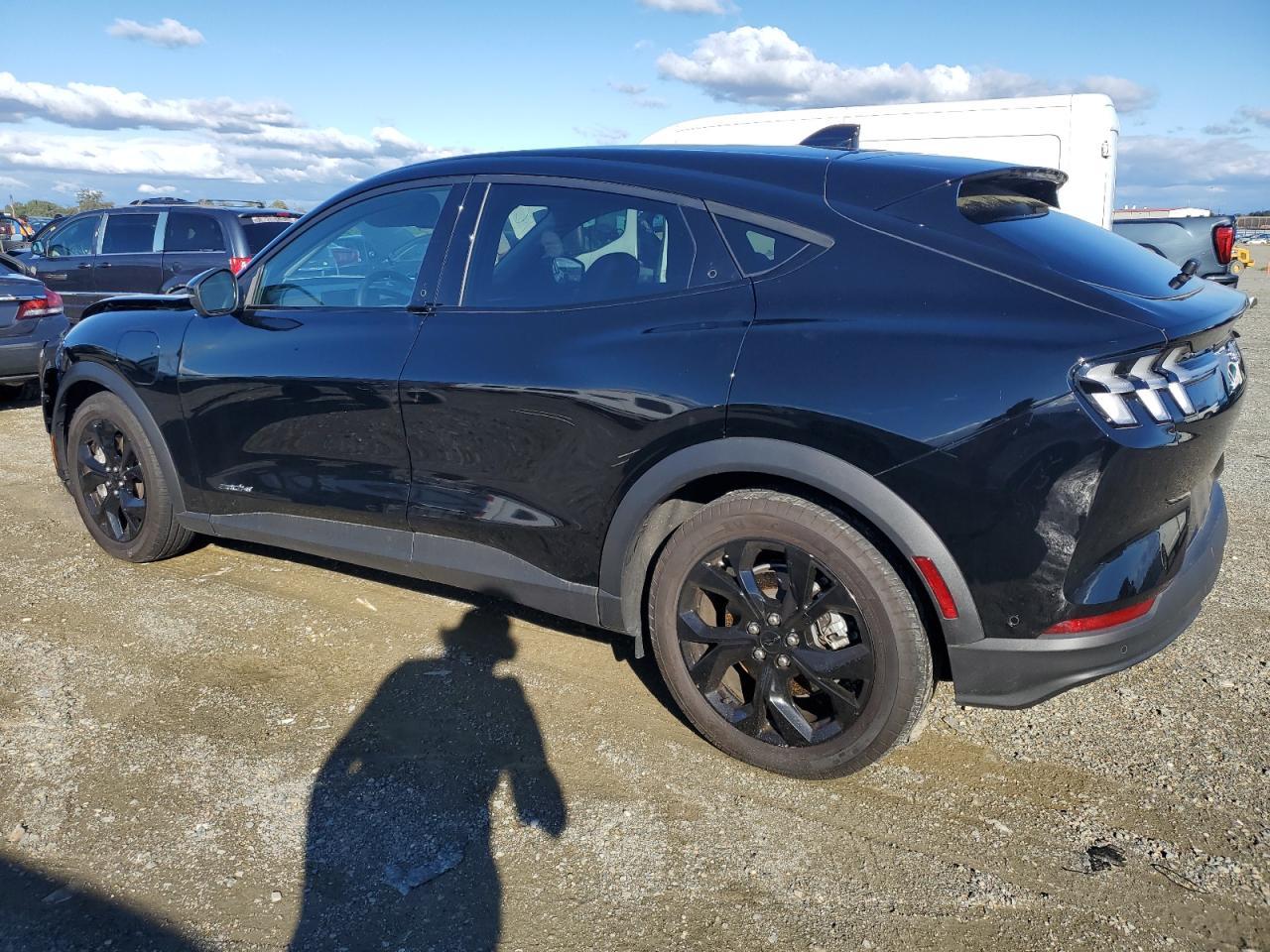 2024 Ford Mustang, Select