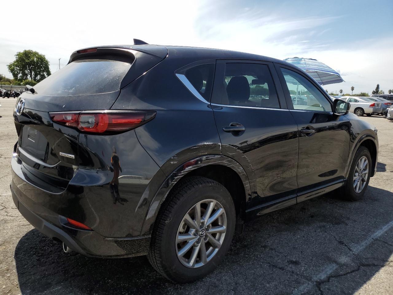 2024 Mazda CX-5, Select