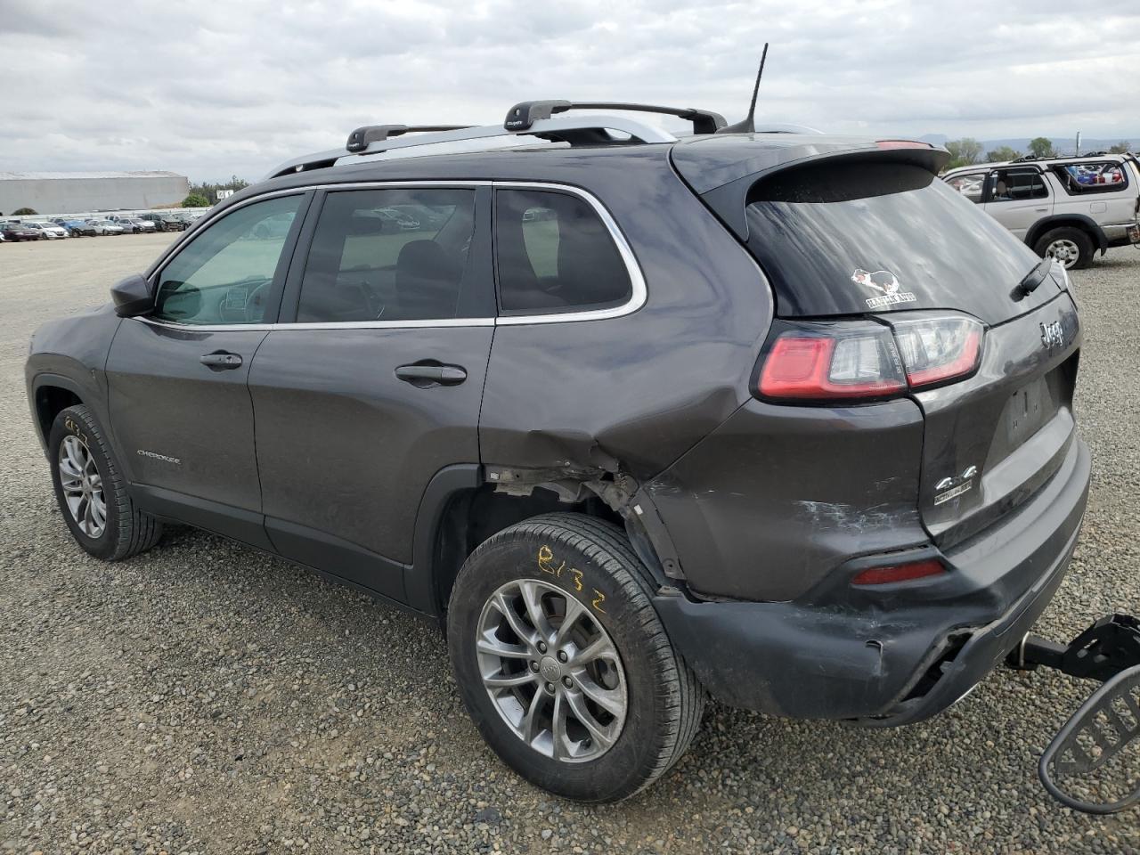 2019 Jeep Cherokee, Latitude...