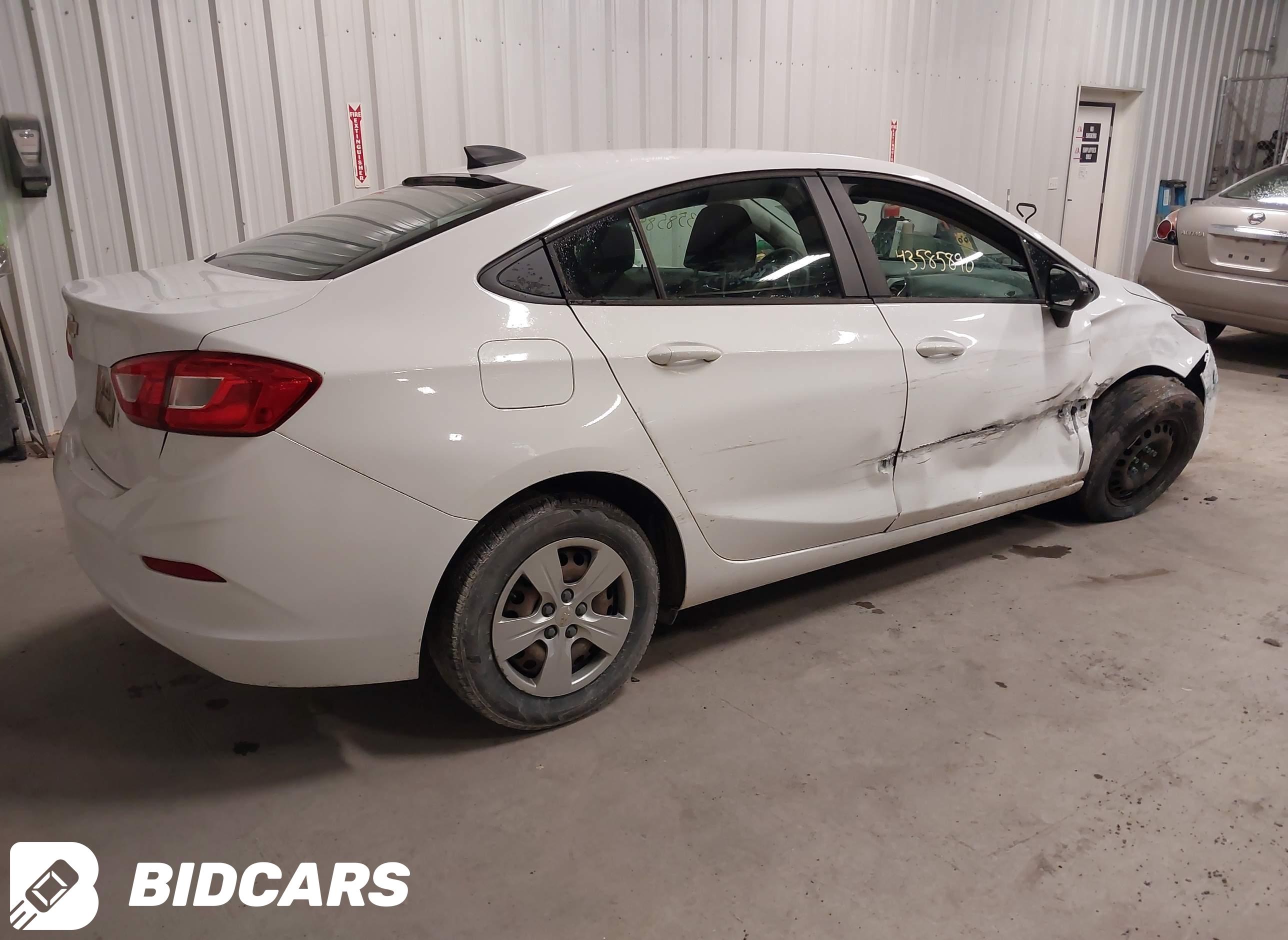 2018 Chevrolet Cruze, Ls Auto