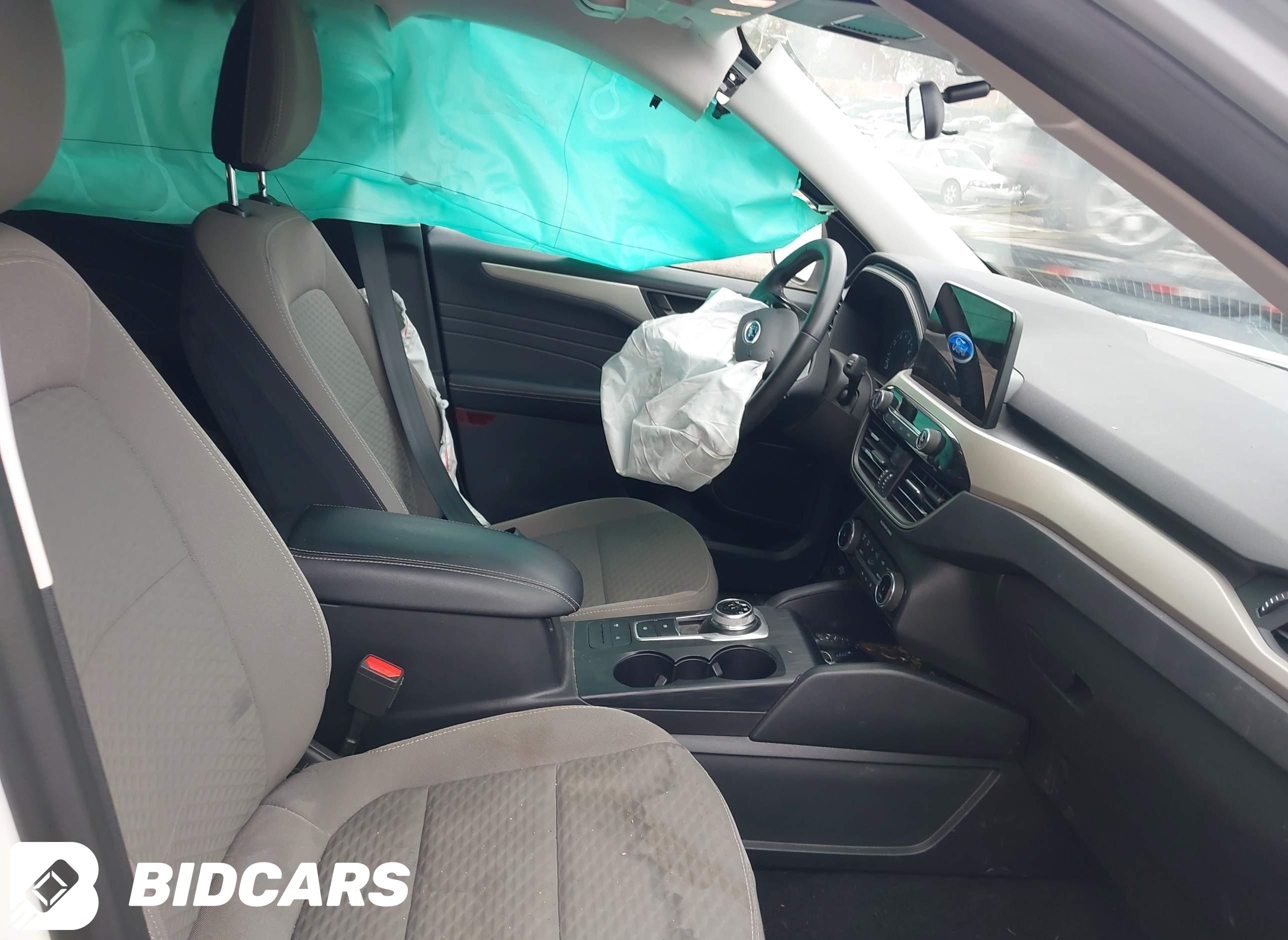 2022 Ford Escape, SE