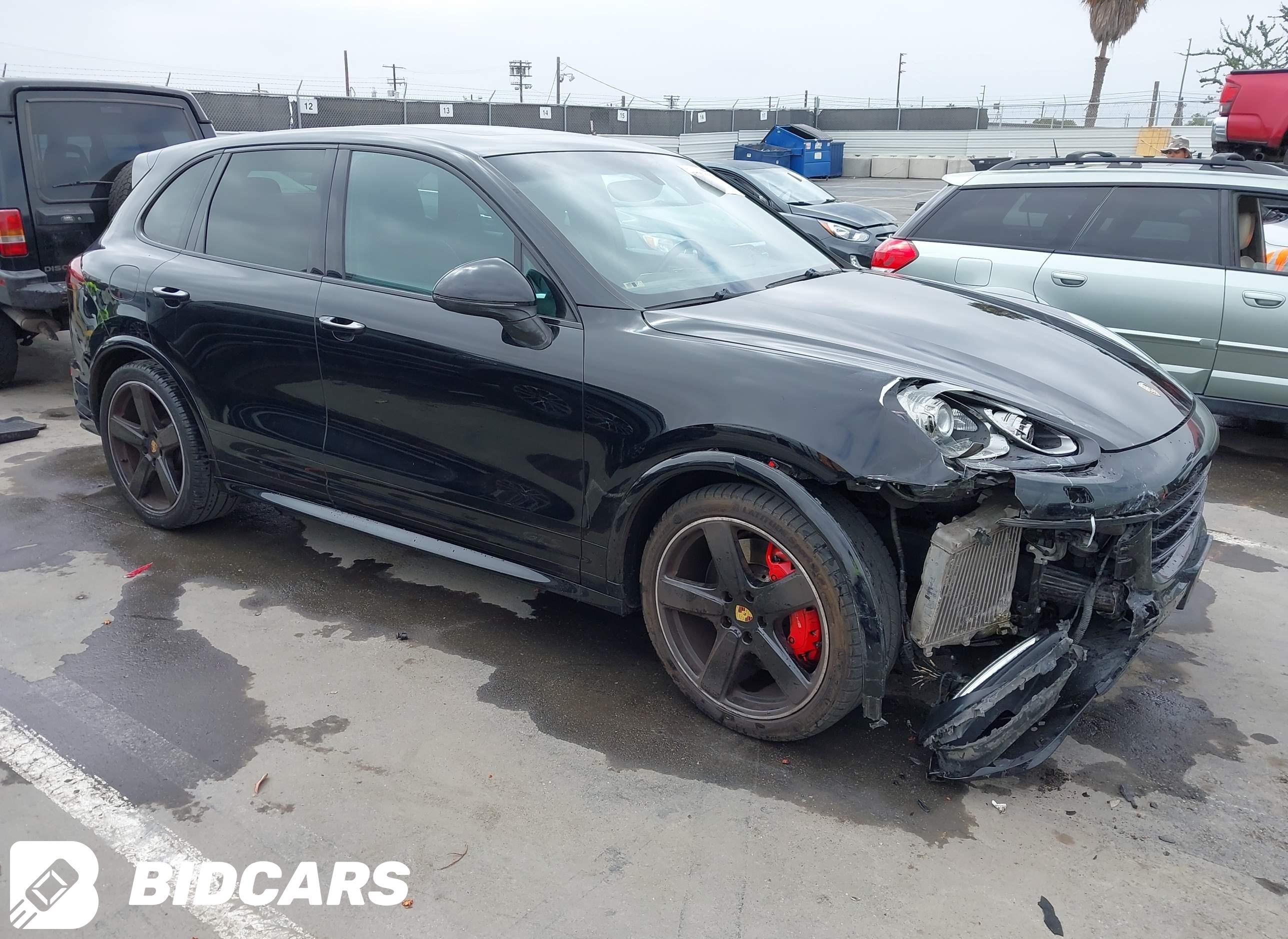 2016 Porsche Cayenne, Gts