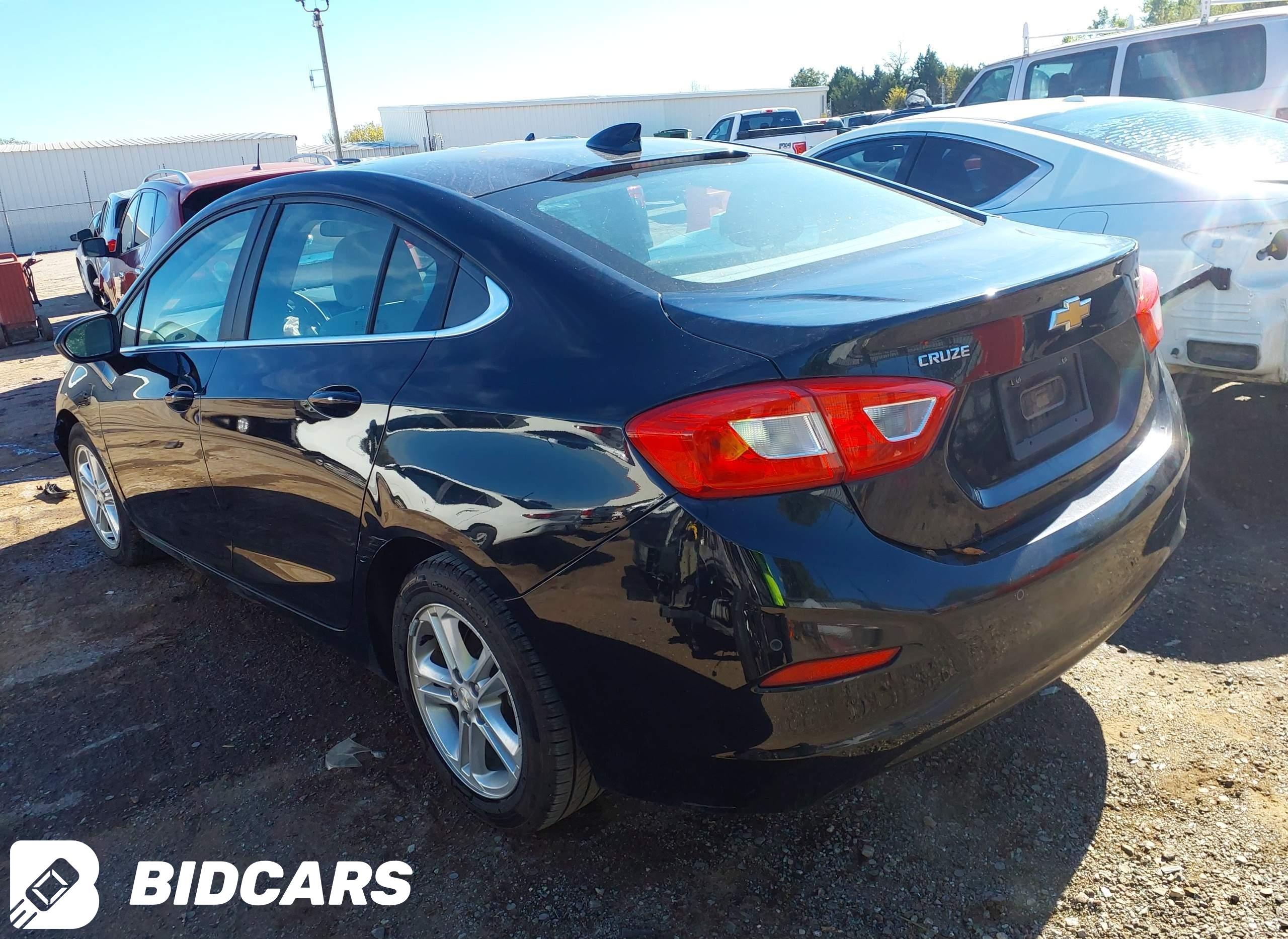 2017 Chevrolet Cruze, Lt Auto