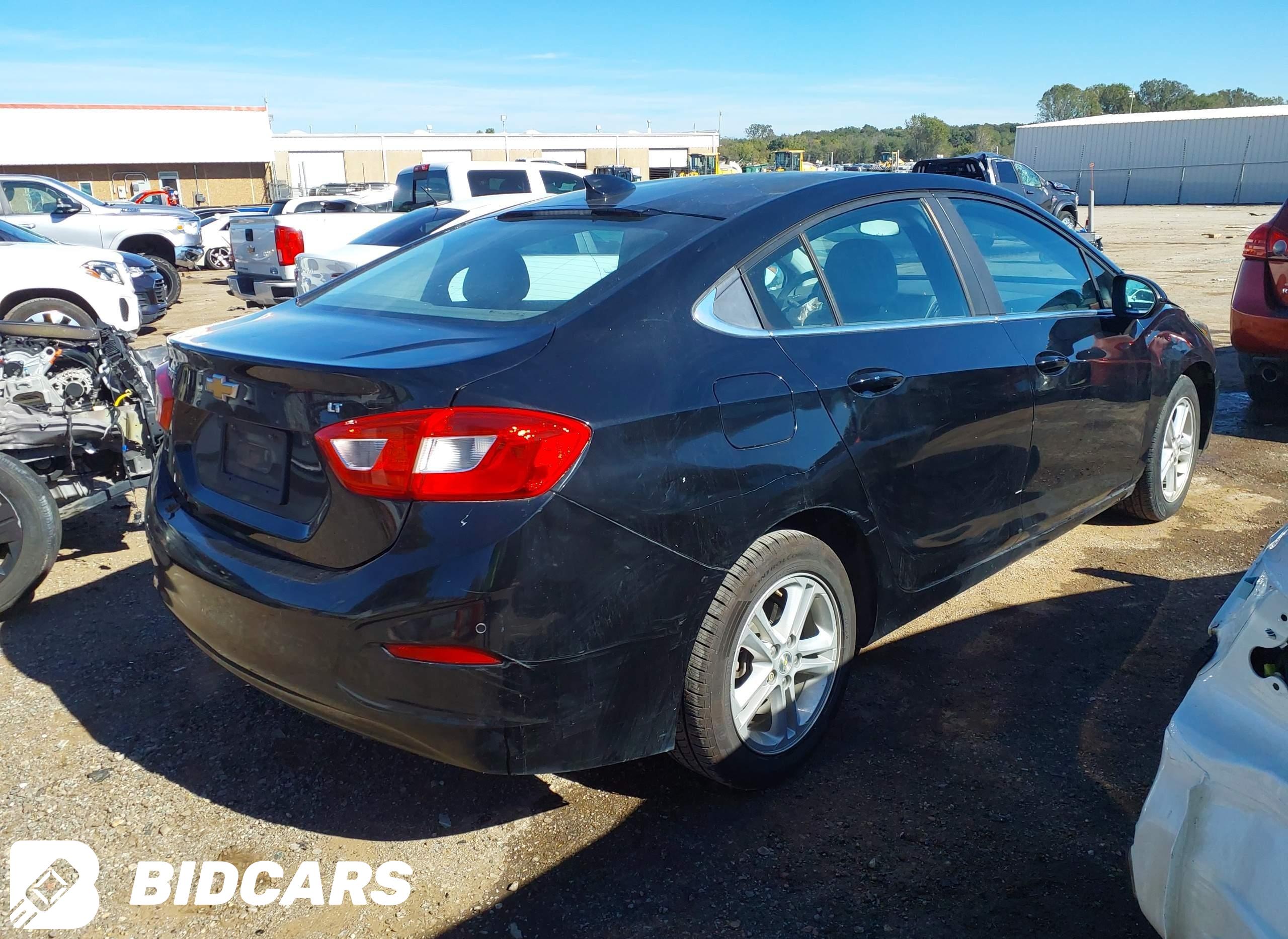 2017 Chevrolet Cruze, Lt Auto