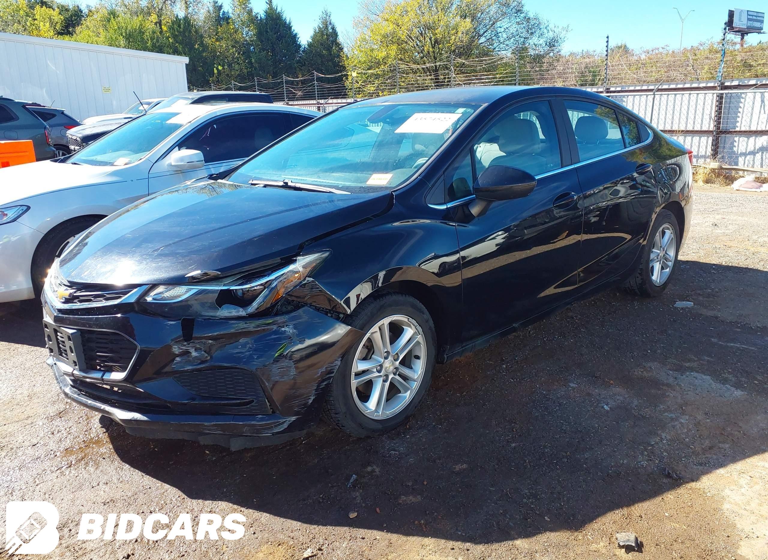 2017 Chevrolet Cruze, Lt Auto