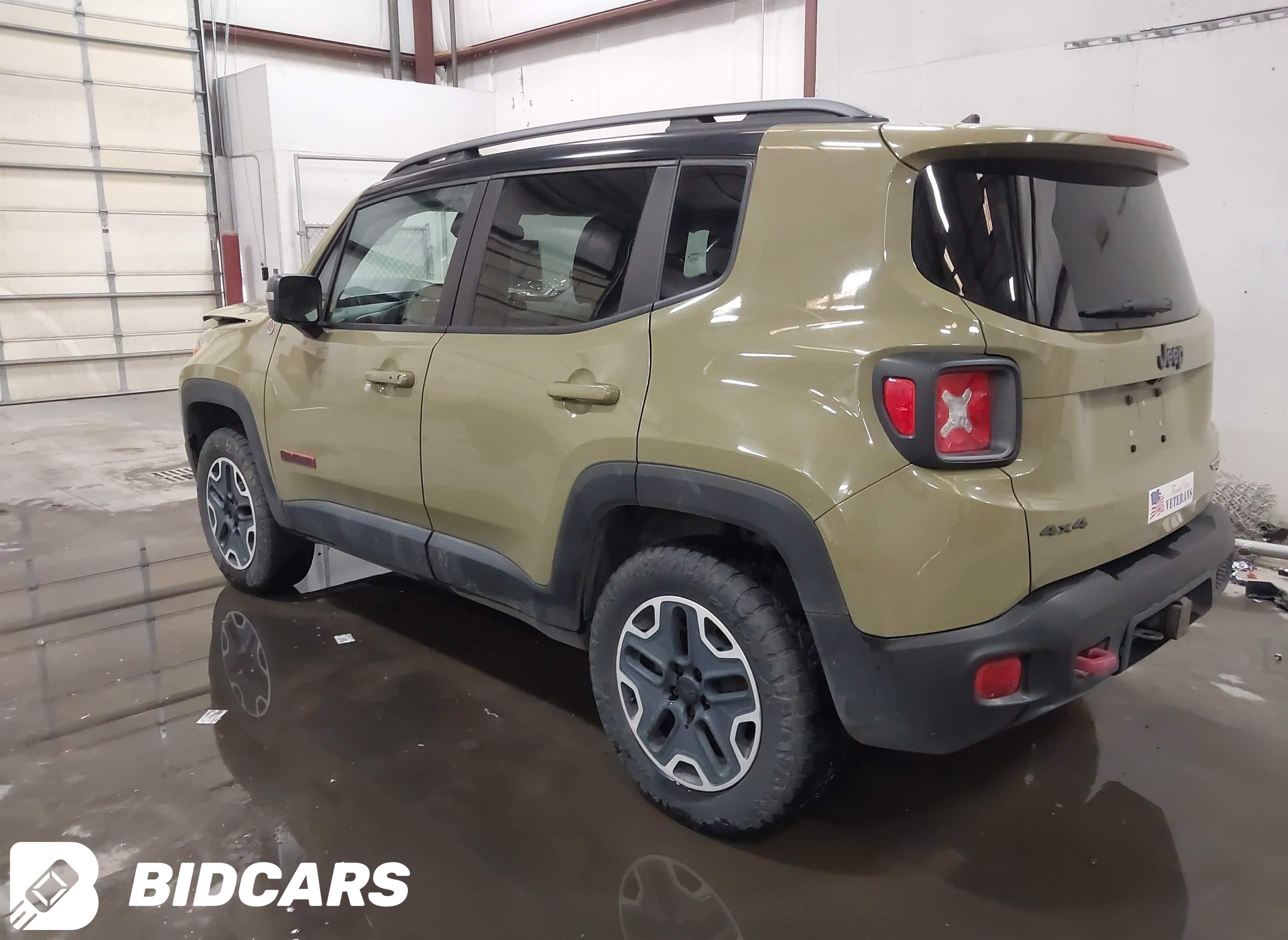 2015 Jeep Renegade, Trailhawk