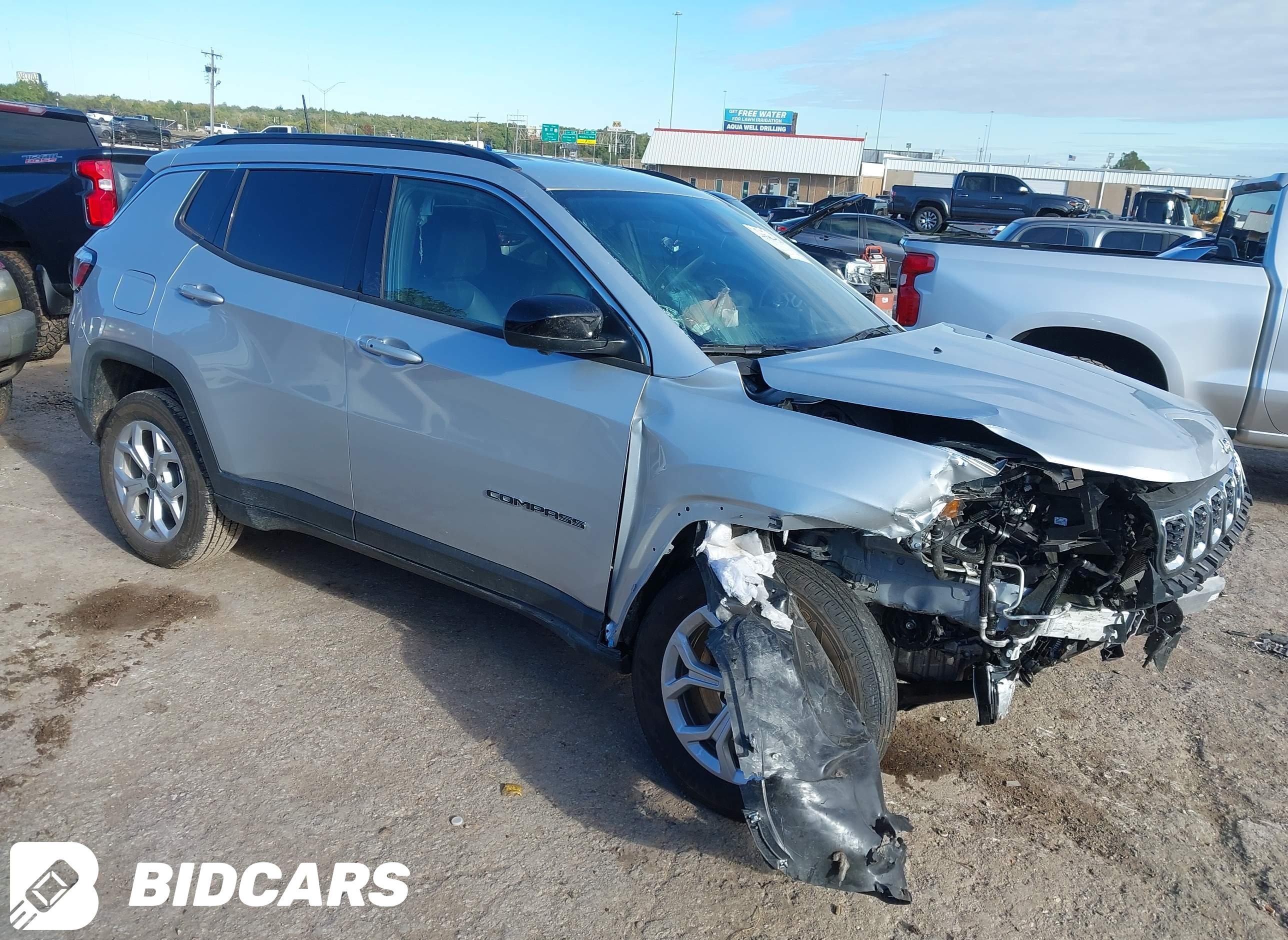2025 Jeep Compass, Latitude 4X4