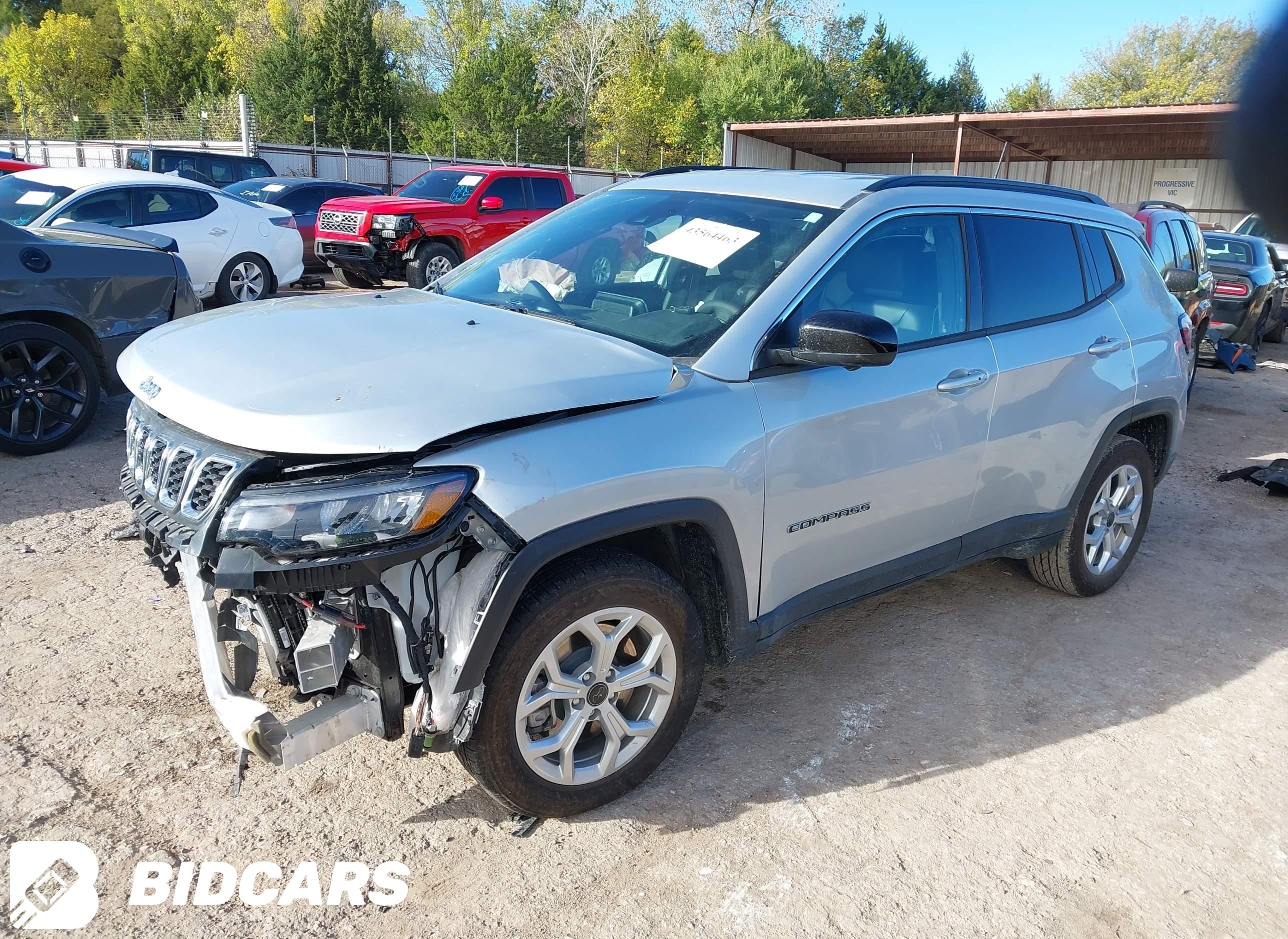 2025 Jeep Compass, Latitude 4X4