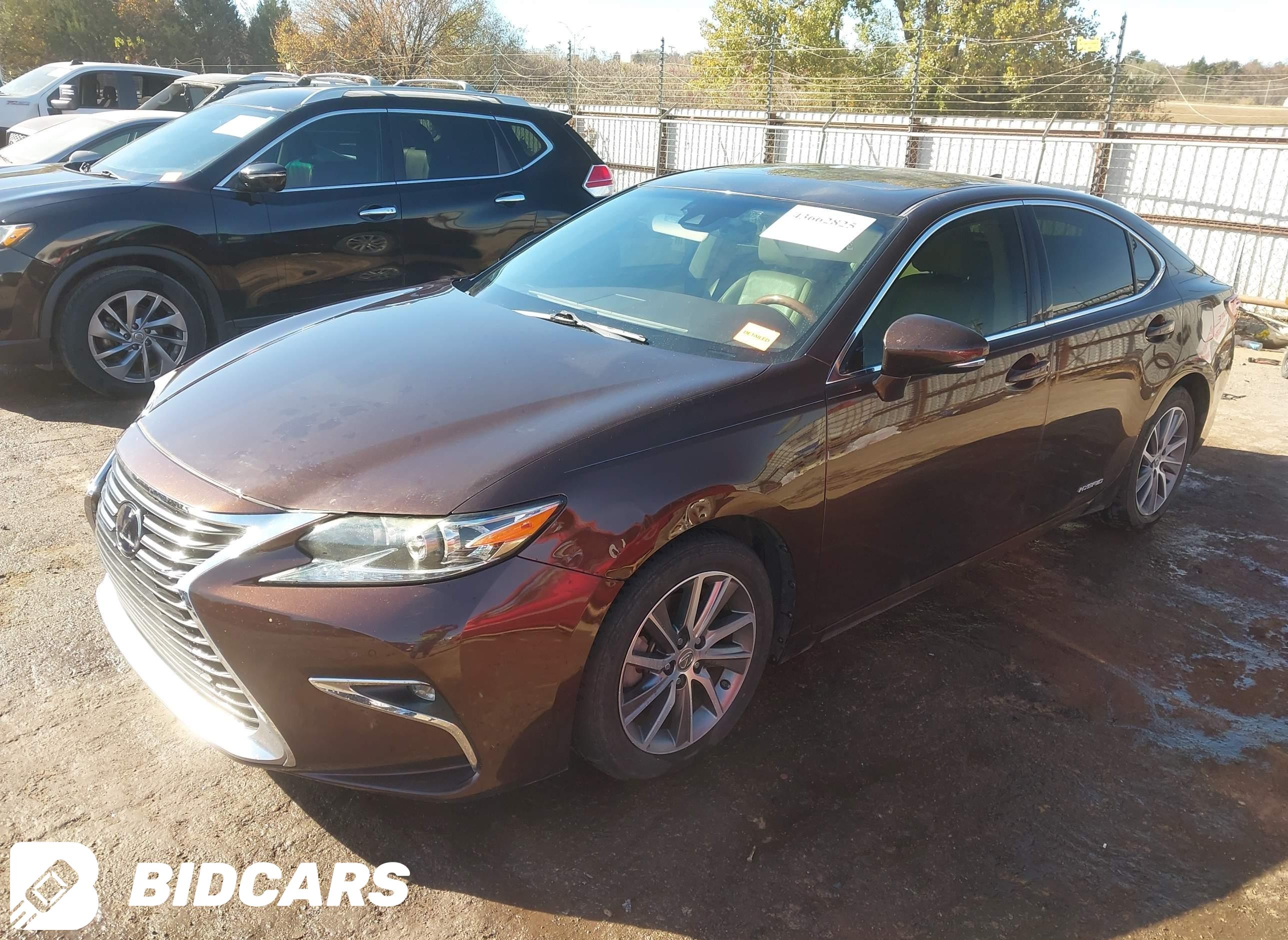 2016 Lexus ES, 300H
