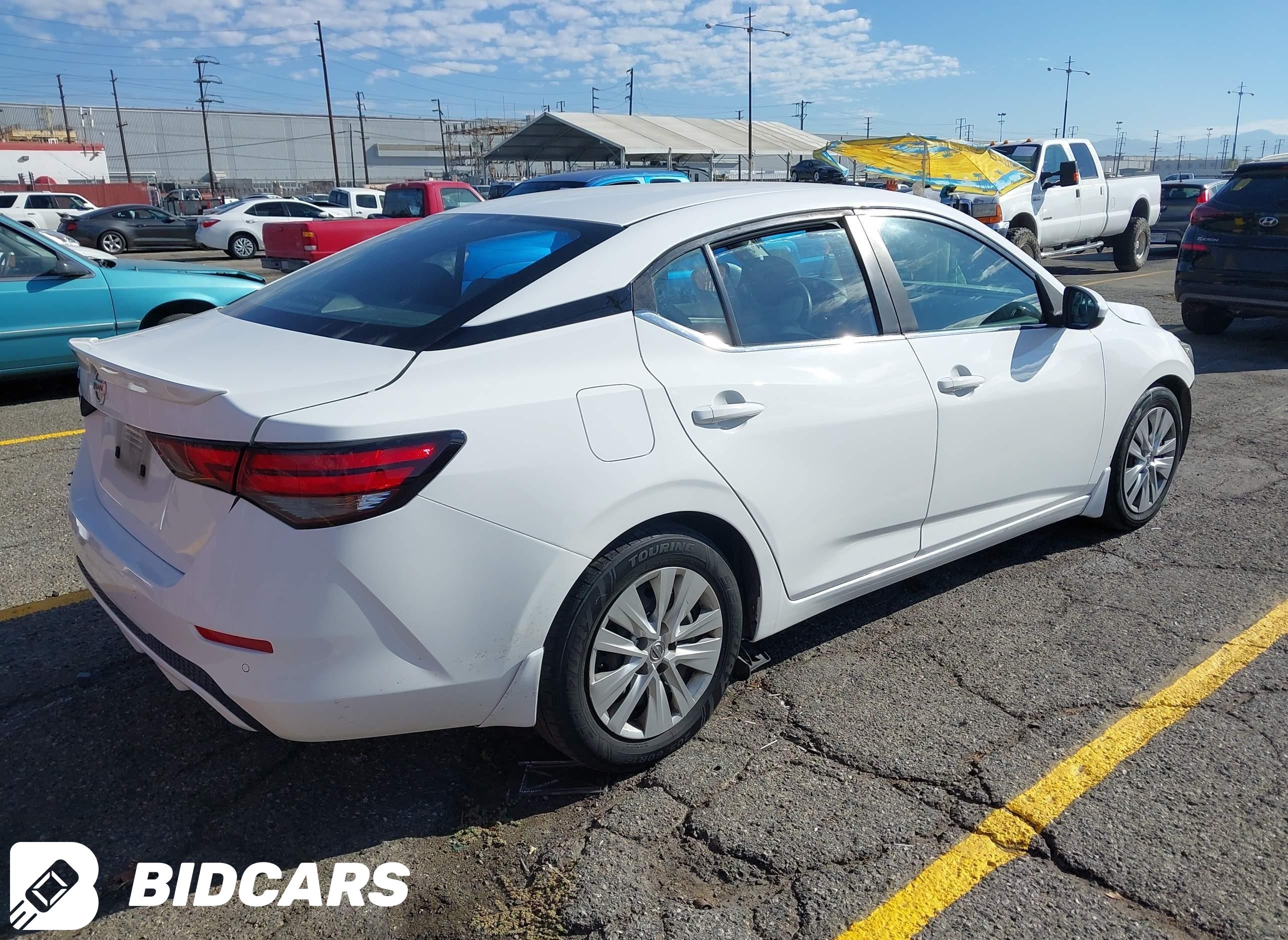 2020 Nissan Sentra, S Xtronic...