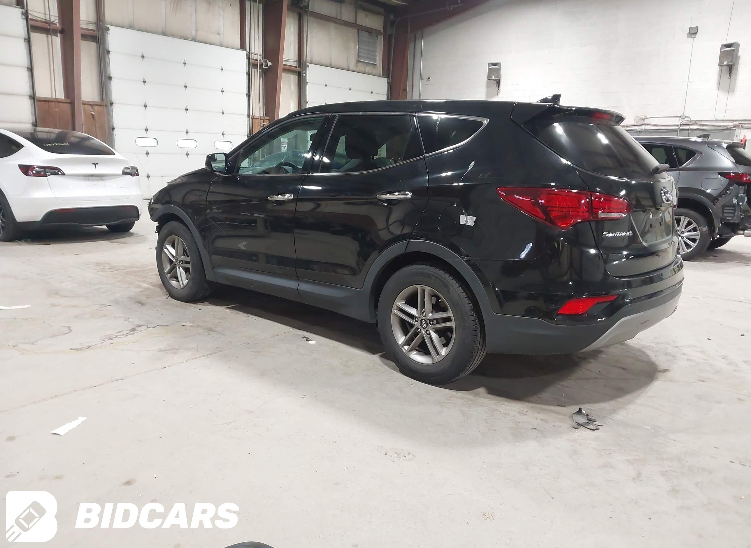 2017 Hyundai Santa Fe, Sport...