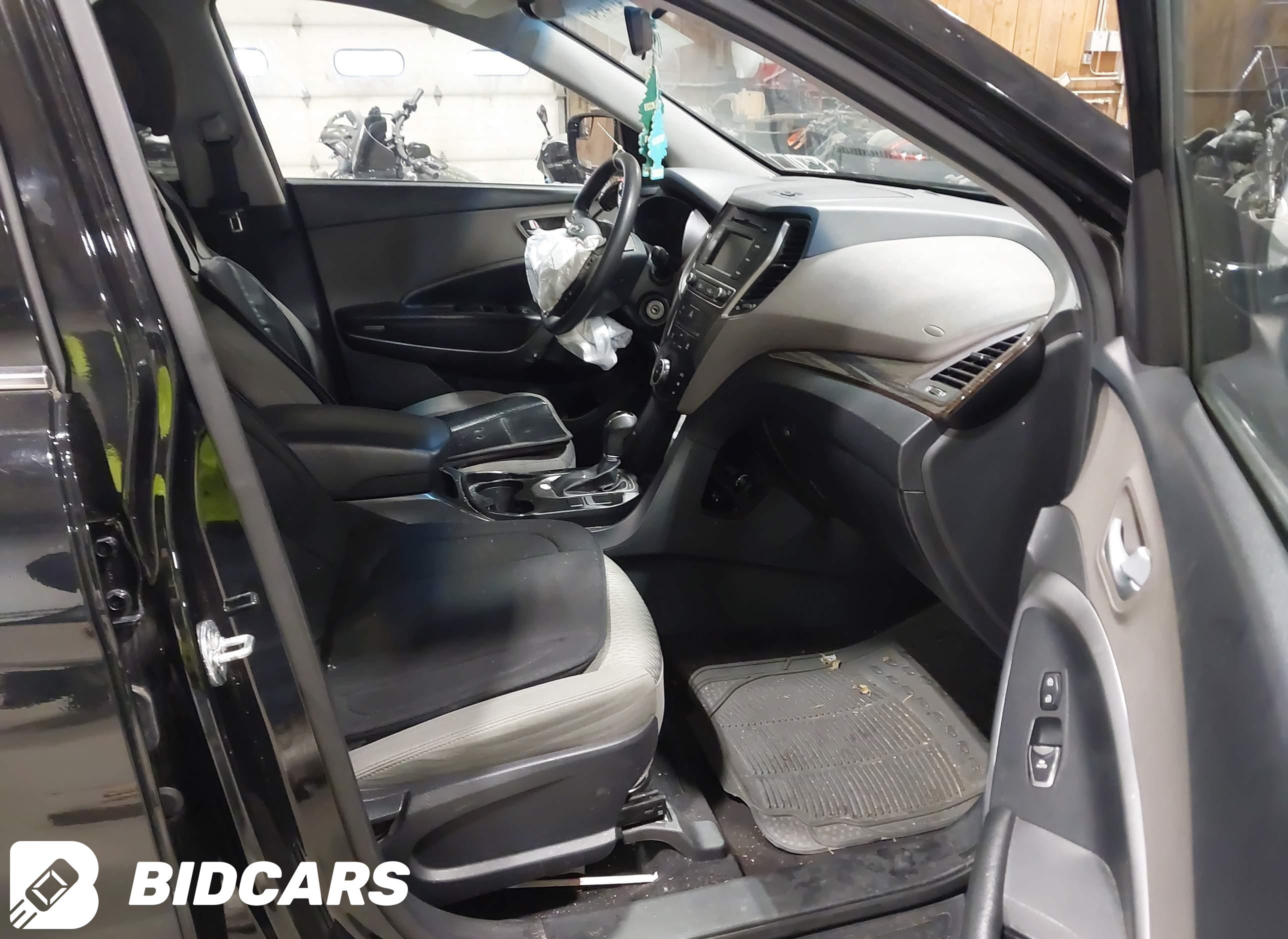 2017 Hyundai Santa Fe, Sport...