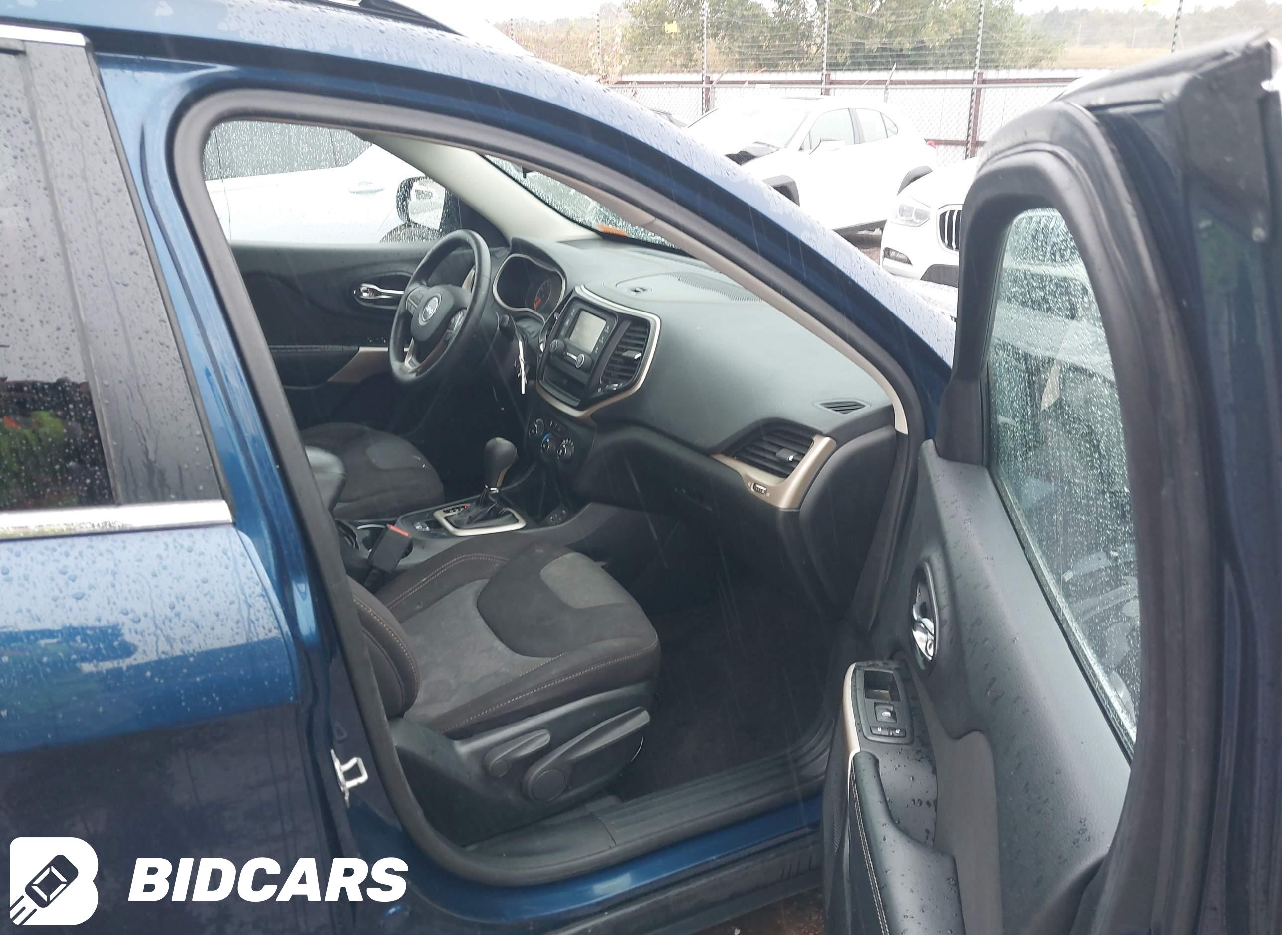 2018 Jeep Cherokee, Latitude Fwd