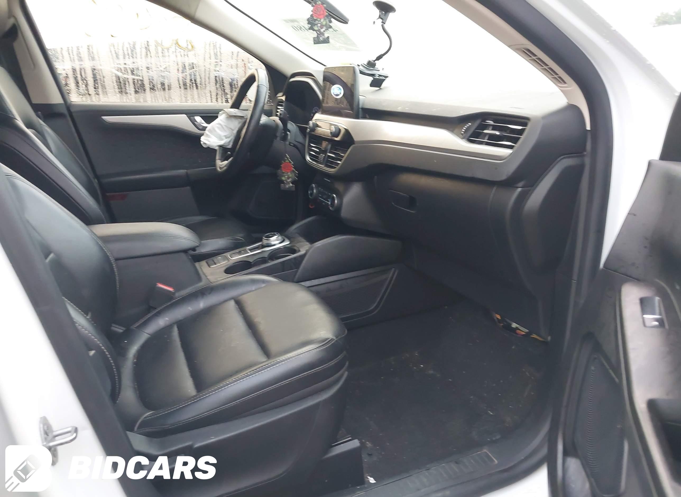 2020 Ford Escape, Sel