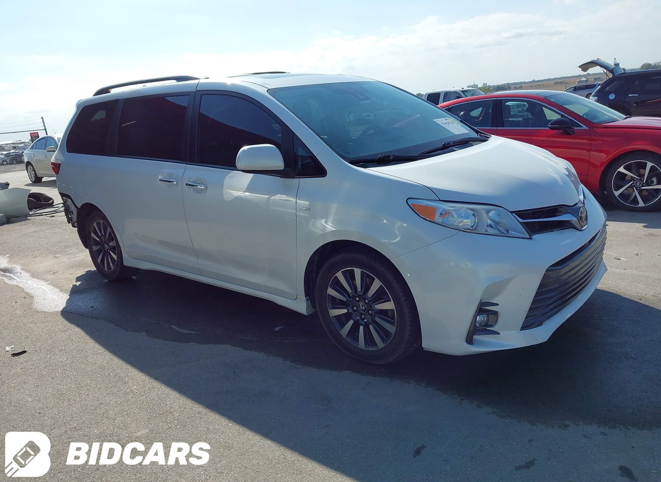 2019 Toyota Sienna, Xle Premi...