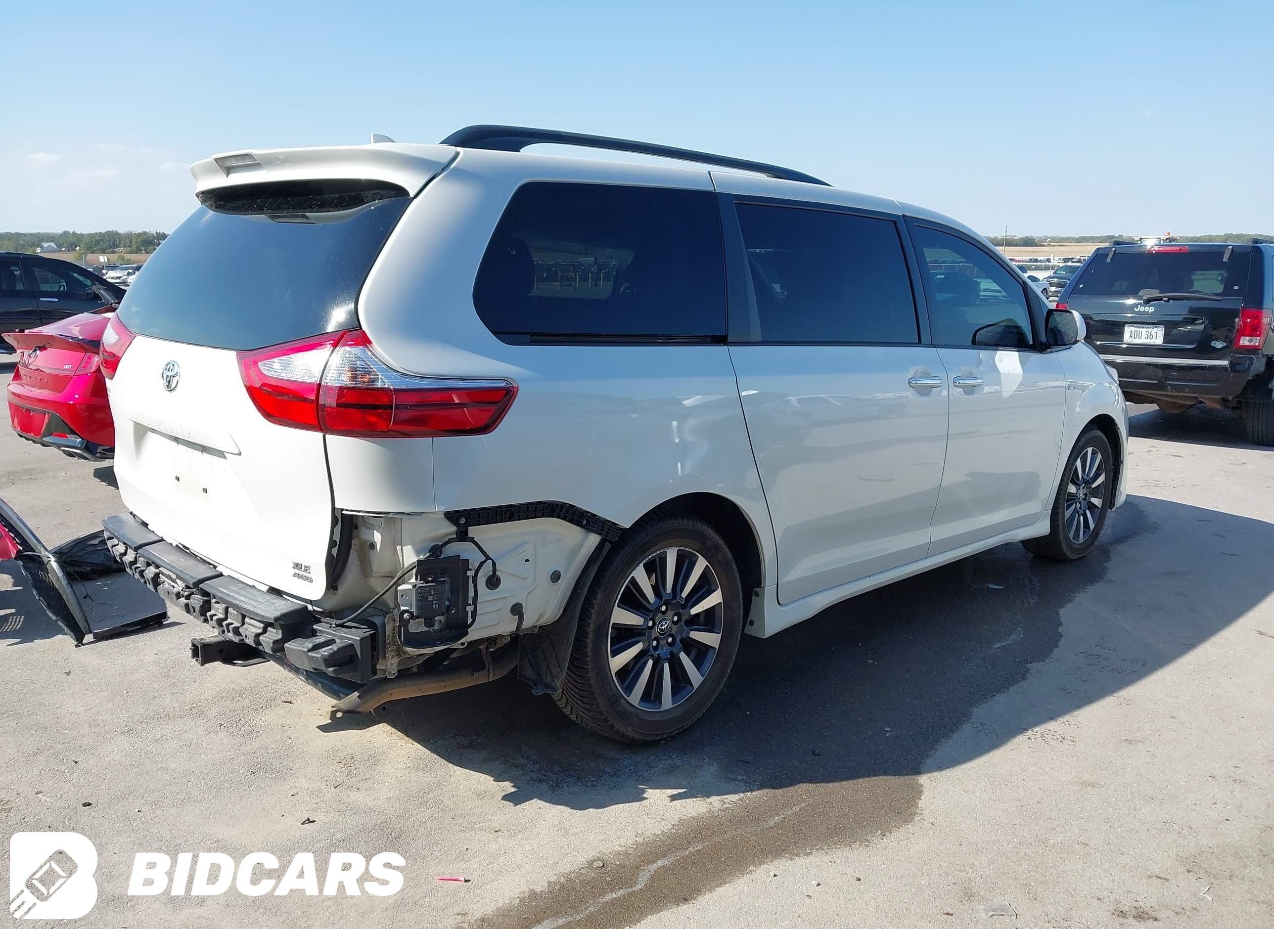 2019 Toyota Sienna, Xle Premi...