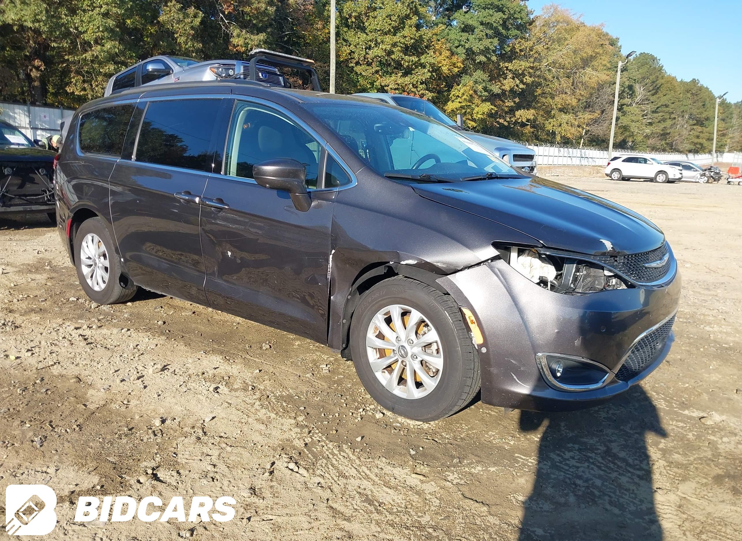 2019 Chrysler Pacifica, Touri...