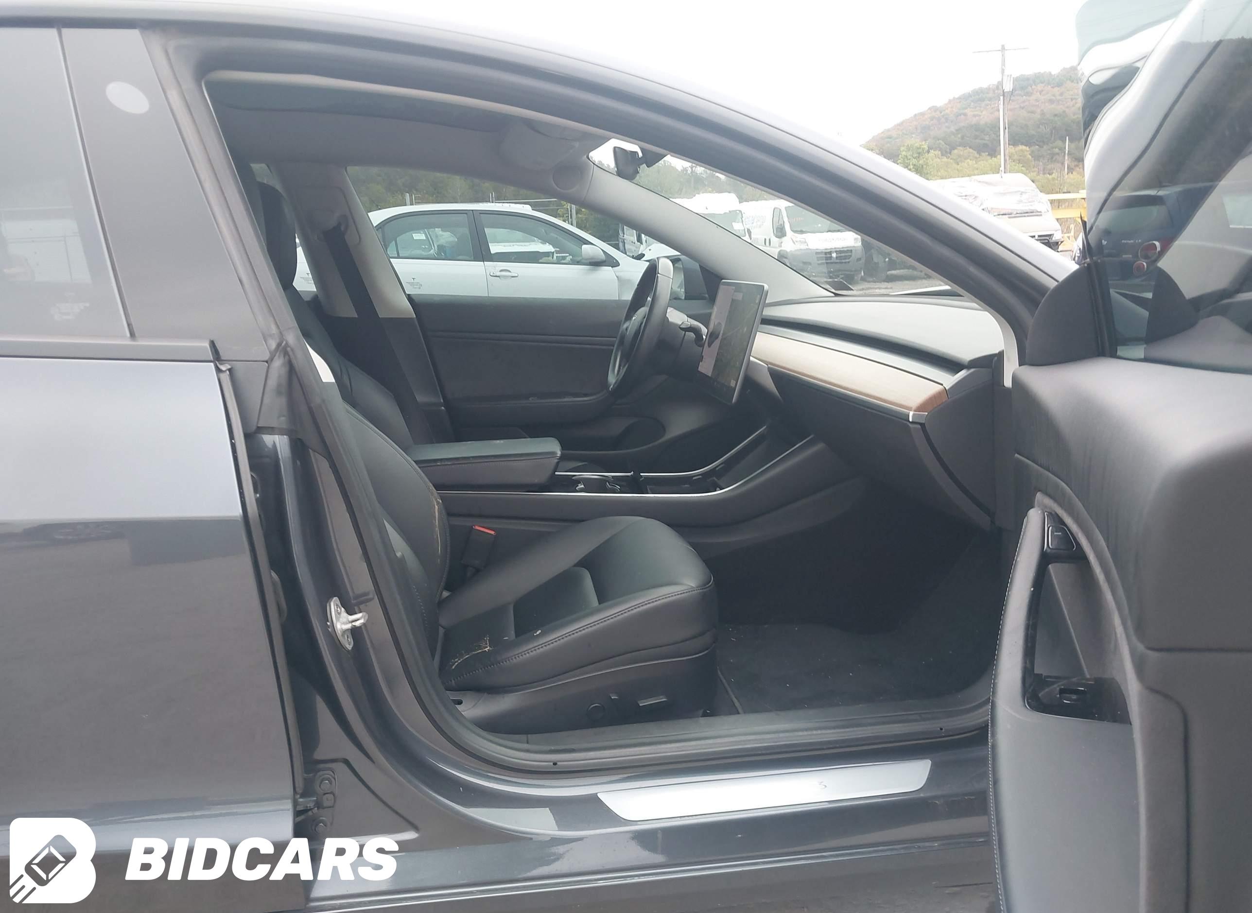 2018 Tesla Model 3, Long Rang...