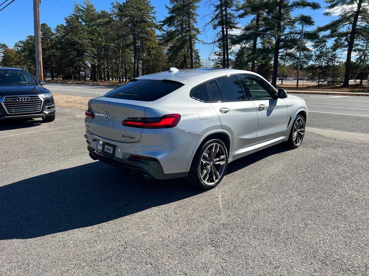 2019 BMW X4, M40I