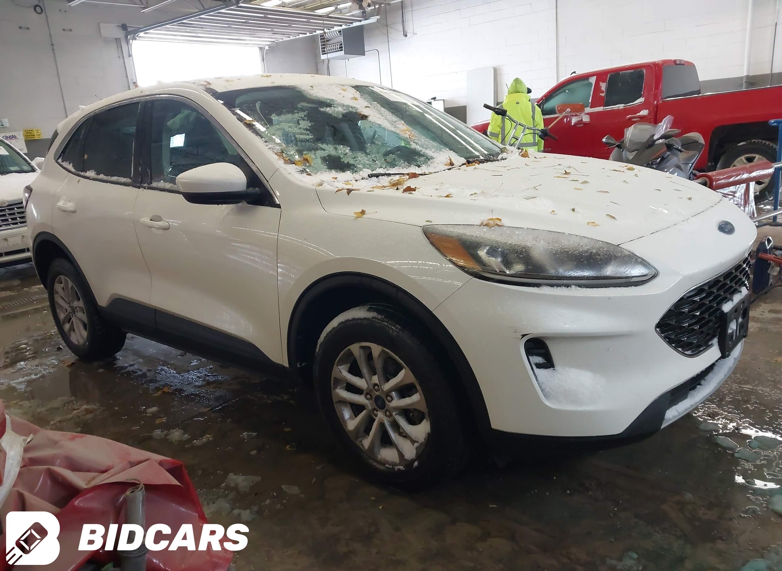 2021 Ford Escape, SE