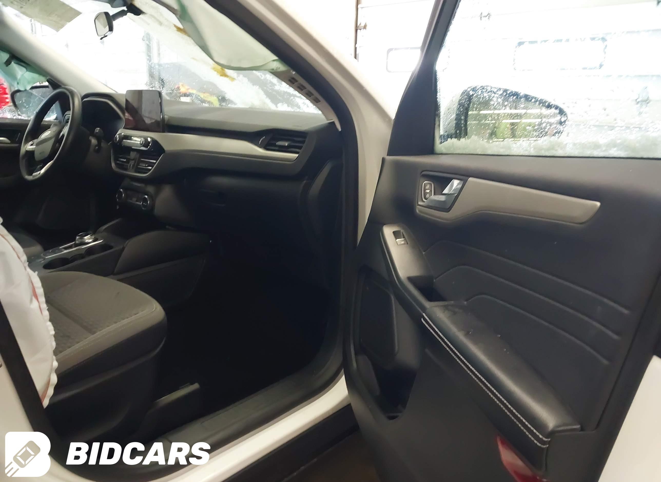 2021 Ford Escape, SE