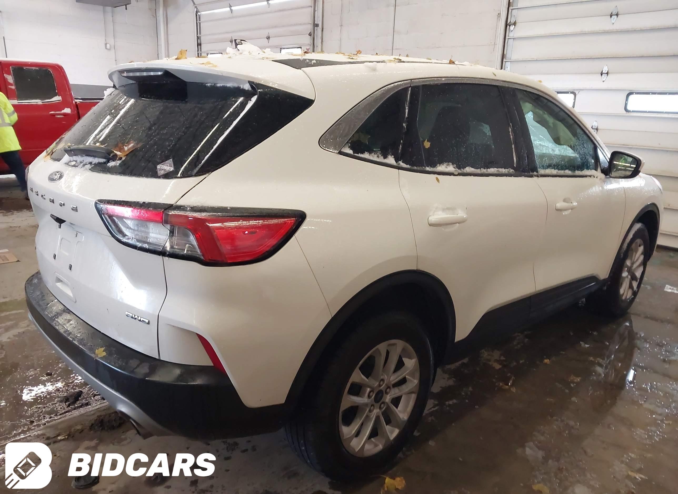 2021 Ford Escape, SE