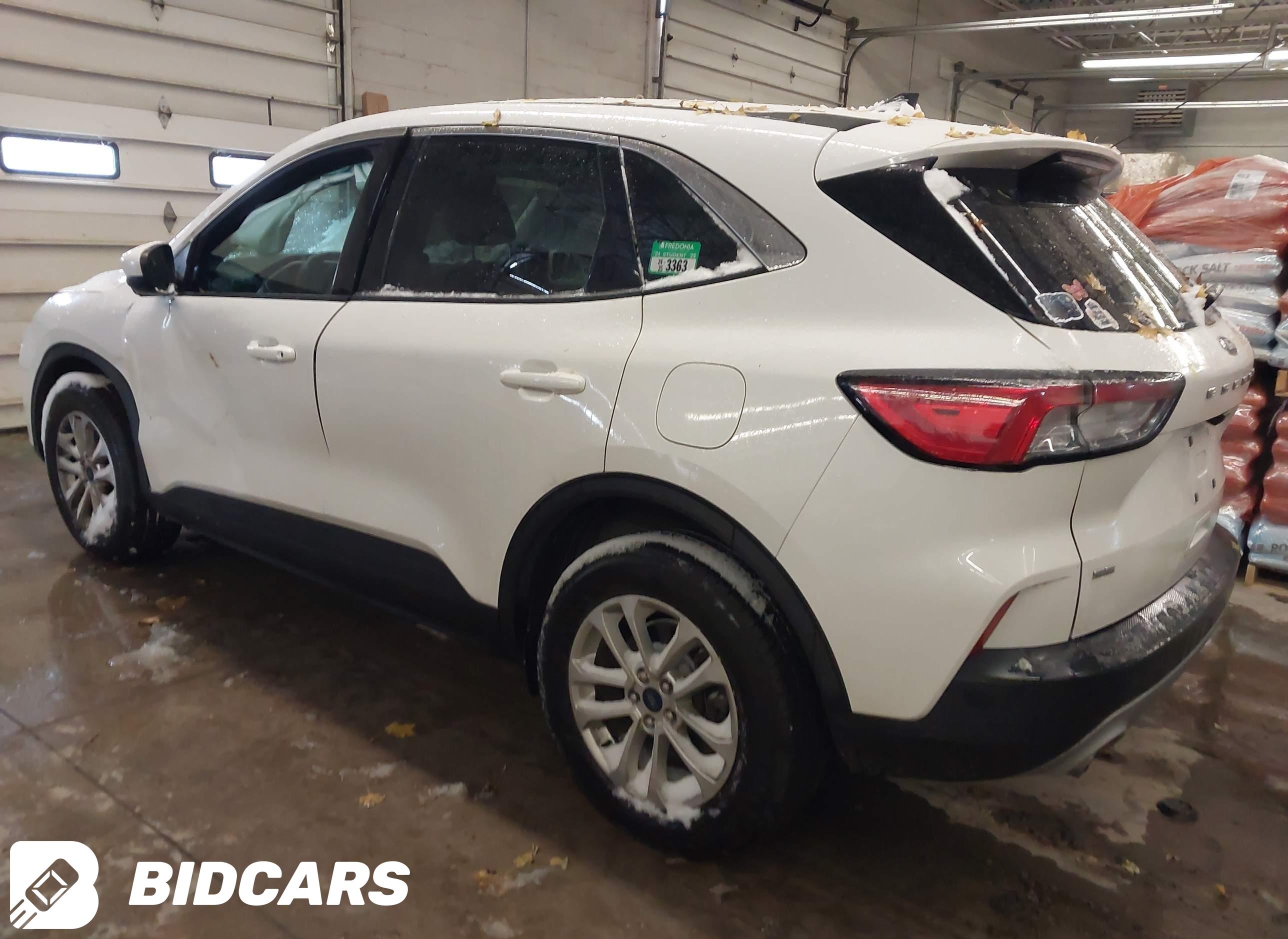 2021 Ford Escape, SE