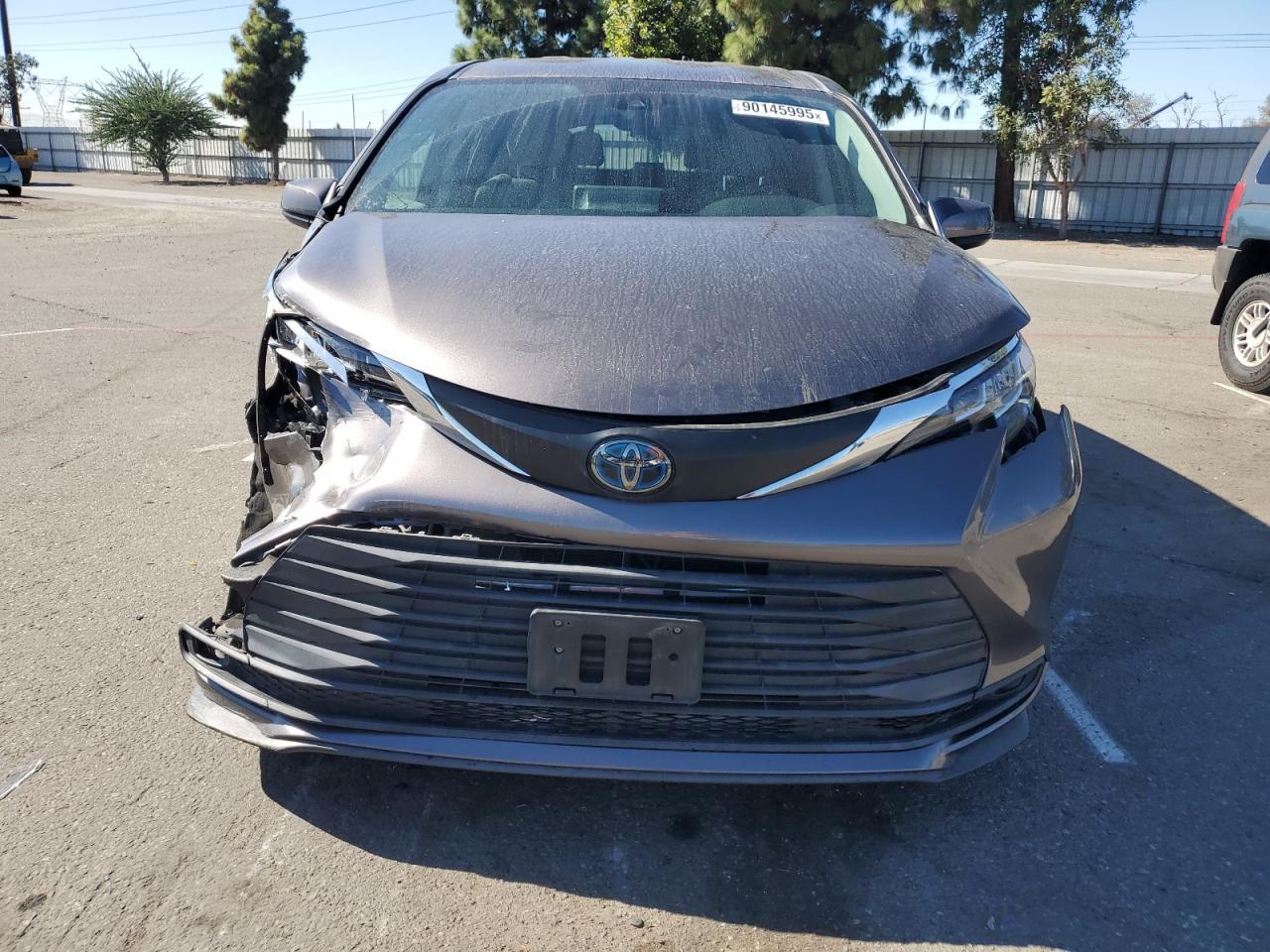 2021 Toyota Sienna, LE
