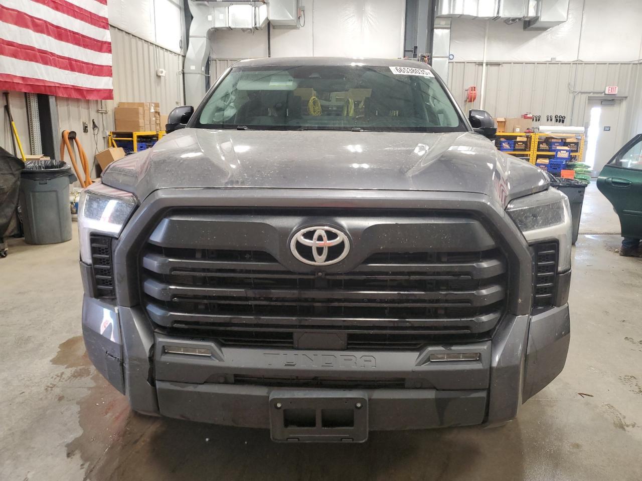 2024 Toyota Tundra, Crewmax Sr