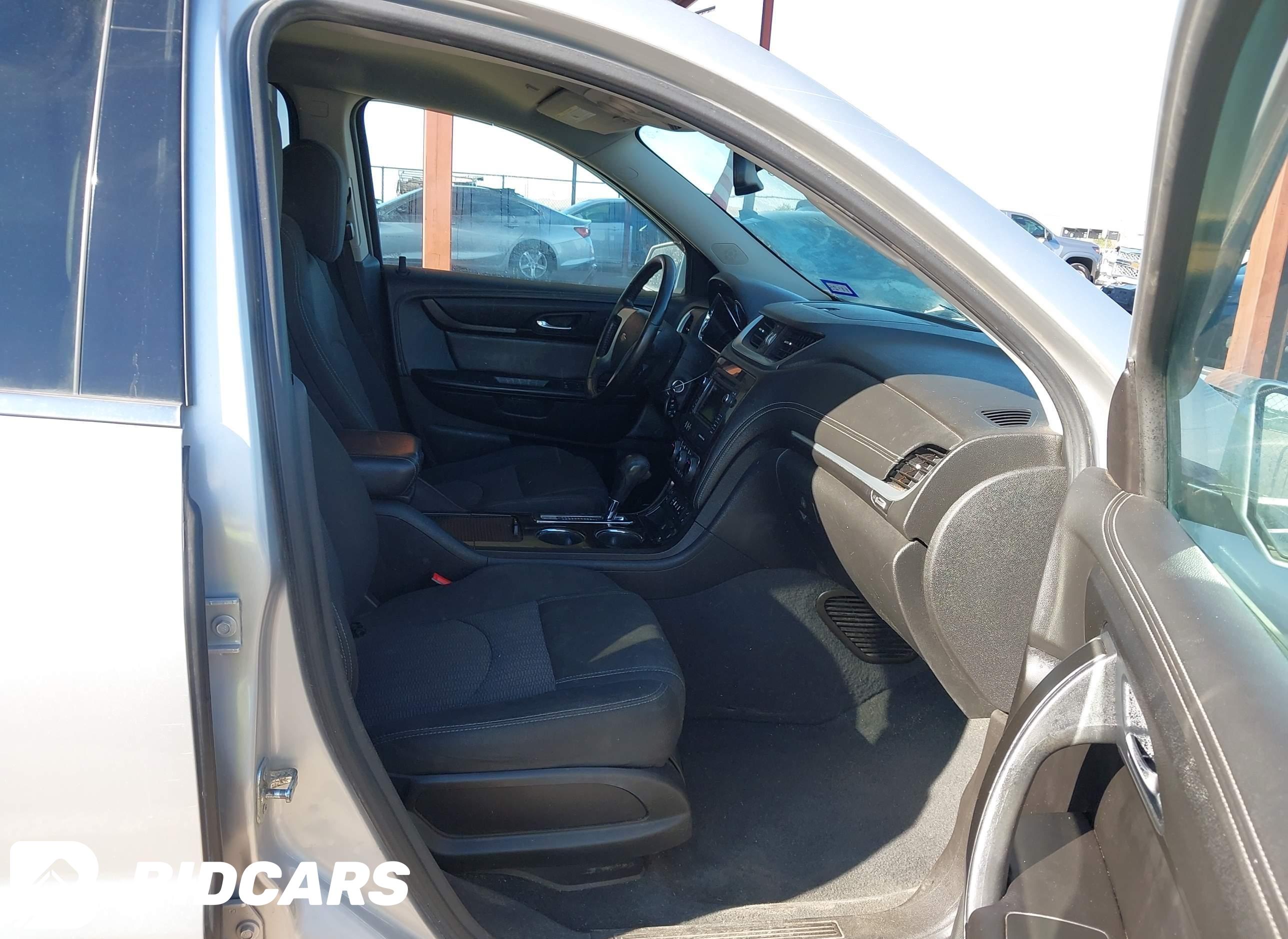 2016 Chevrolet Traverse, 2LT