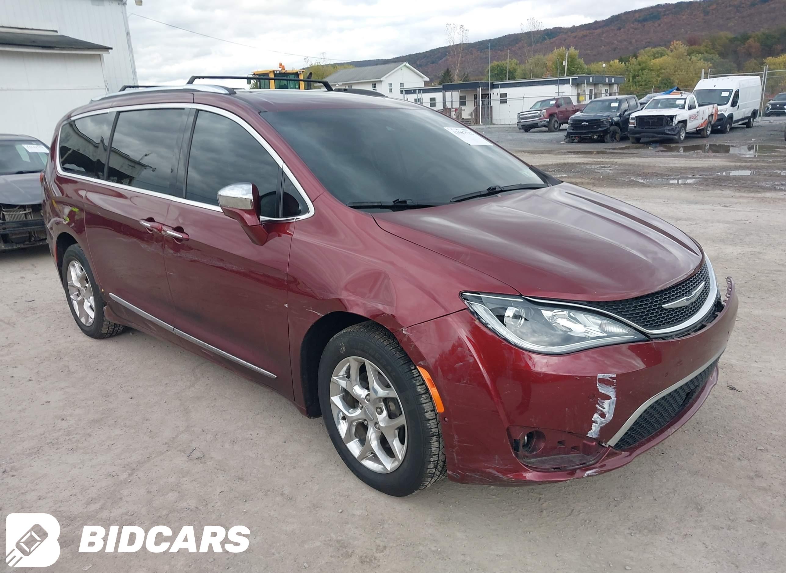 2017 Chrysler Pacifica, Limited