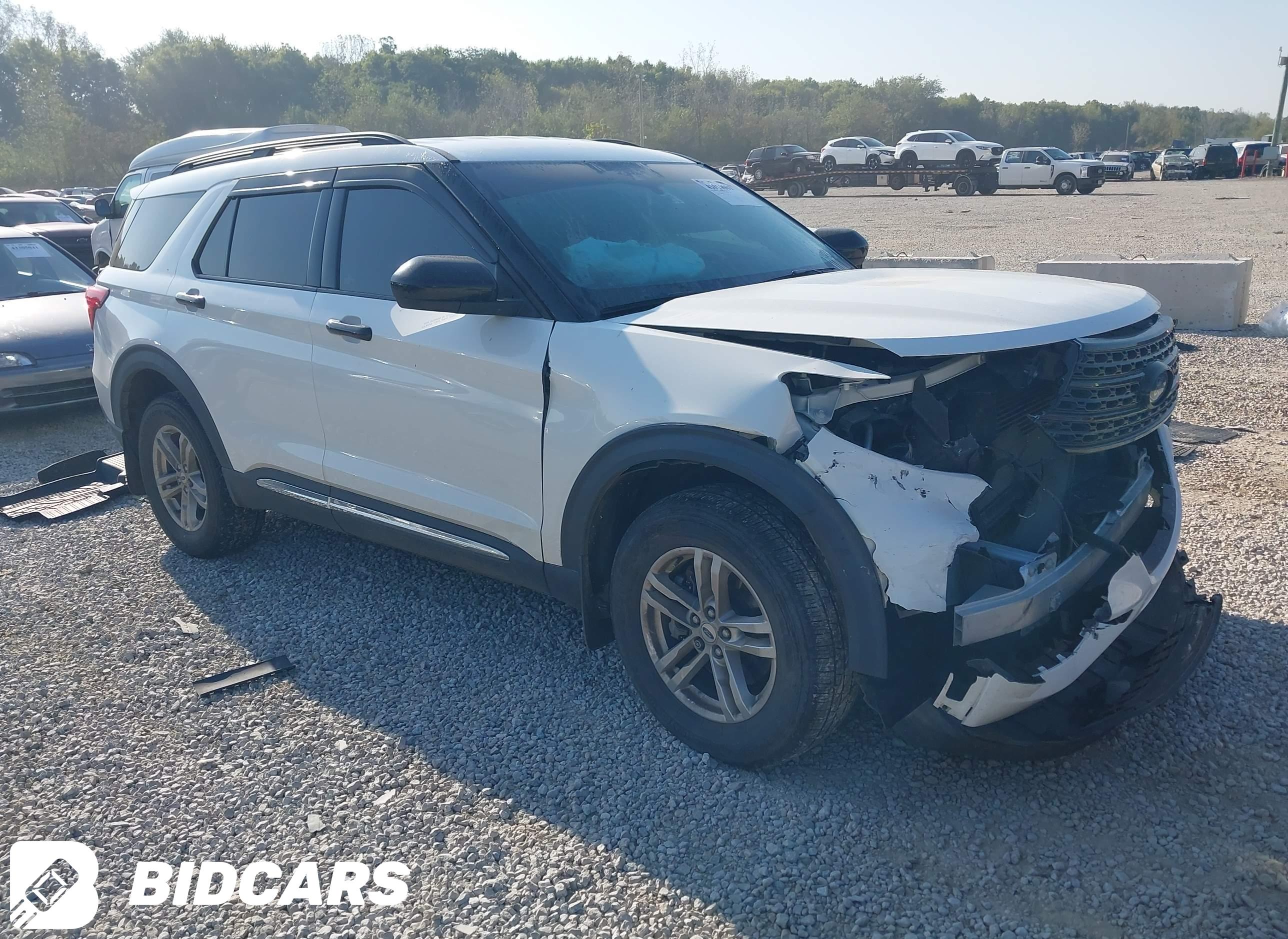 2020 Ford Explorer, Xlt