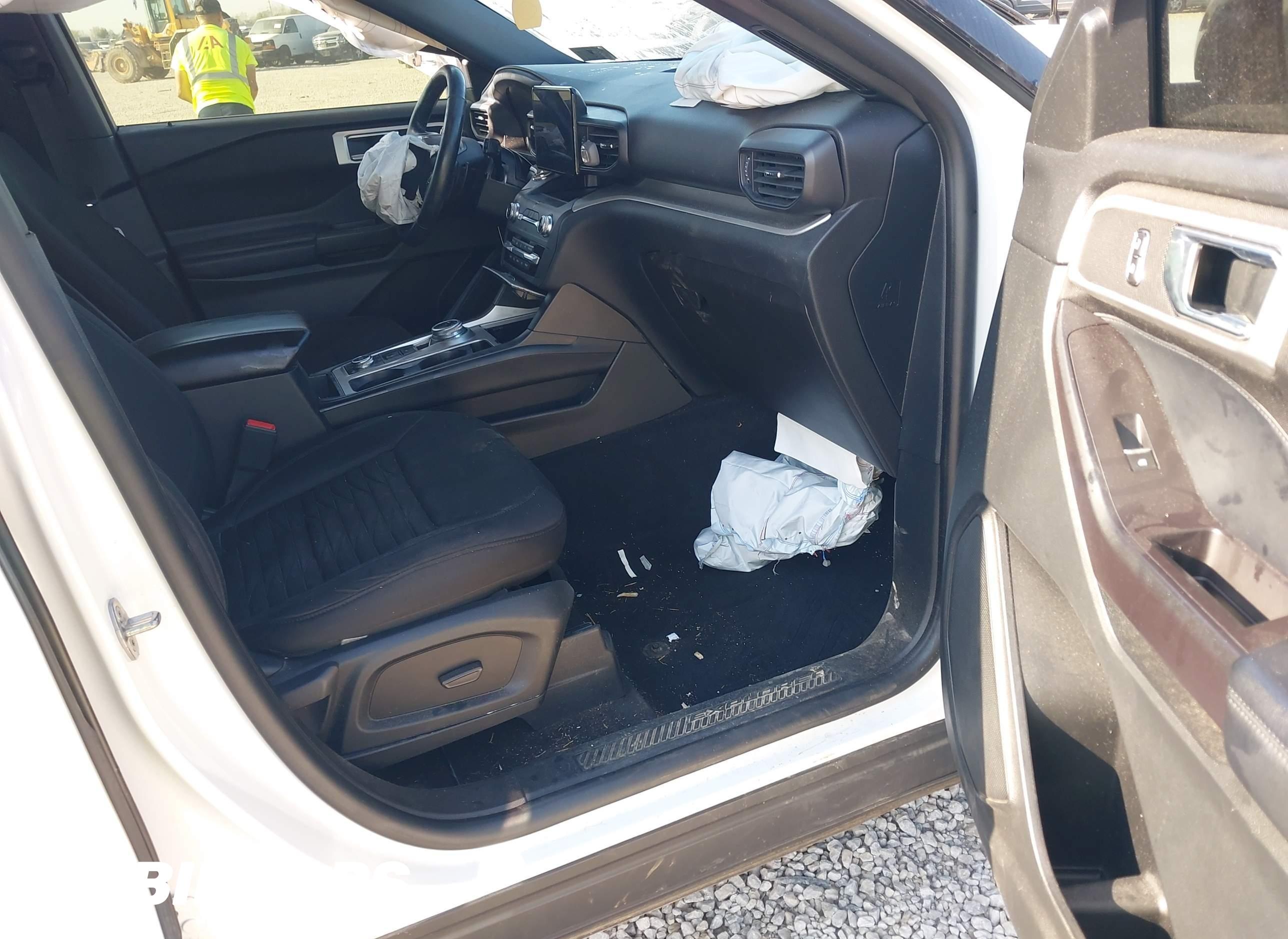 2020 Ford Explorer, Xlt