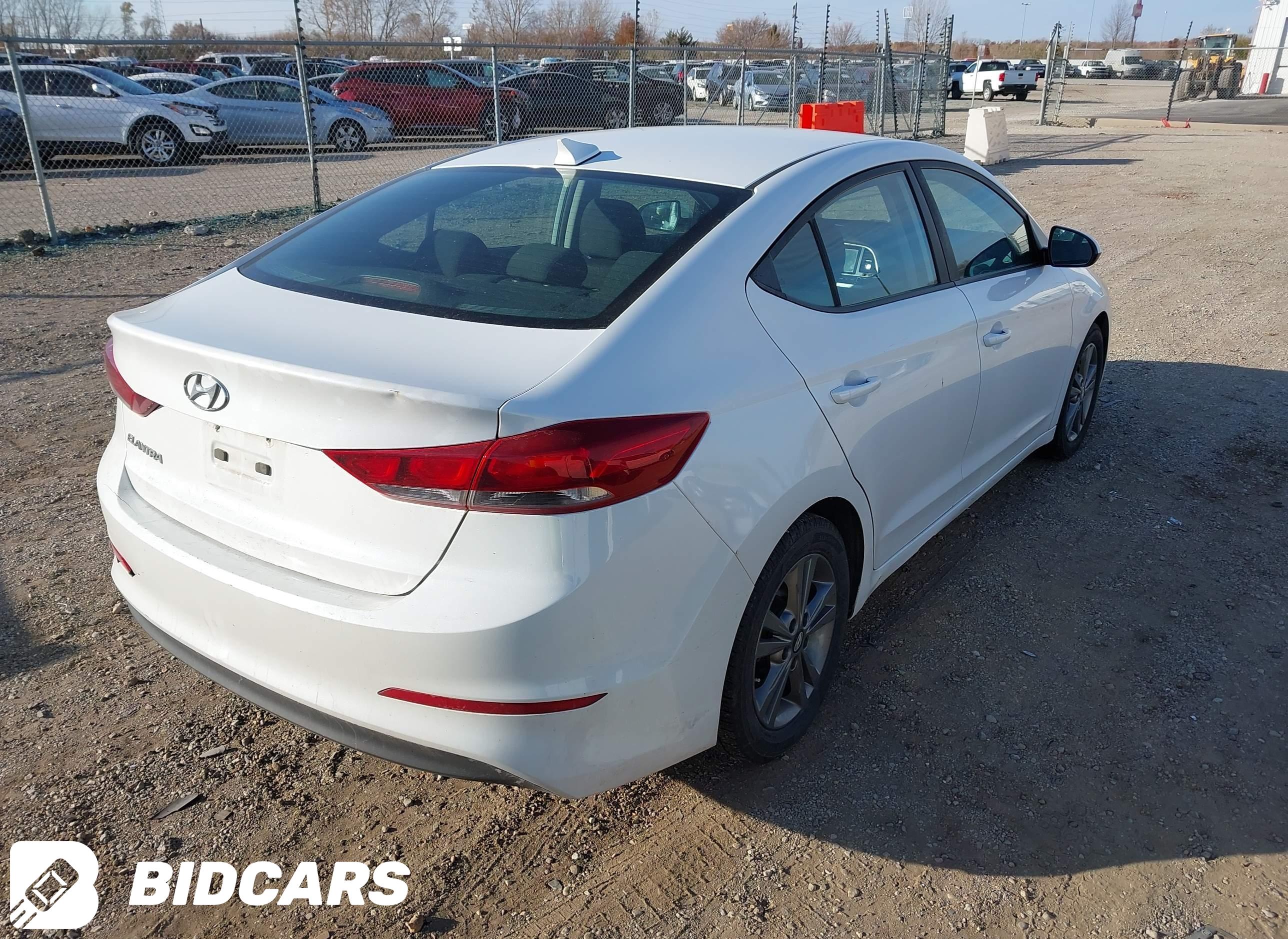 2018 Hyundai Elantra, Sel