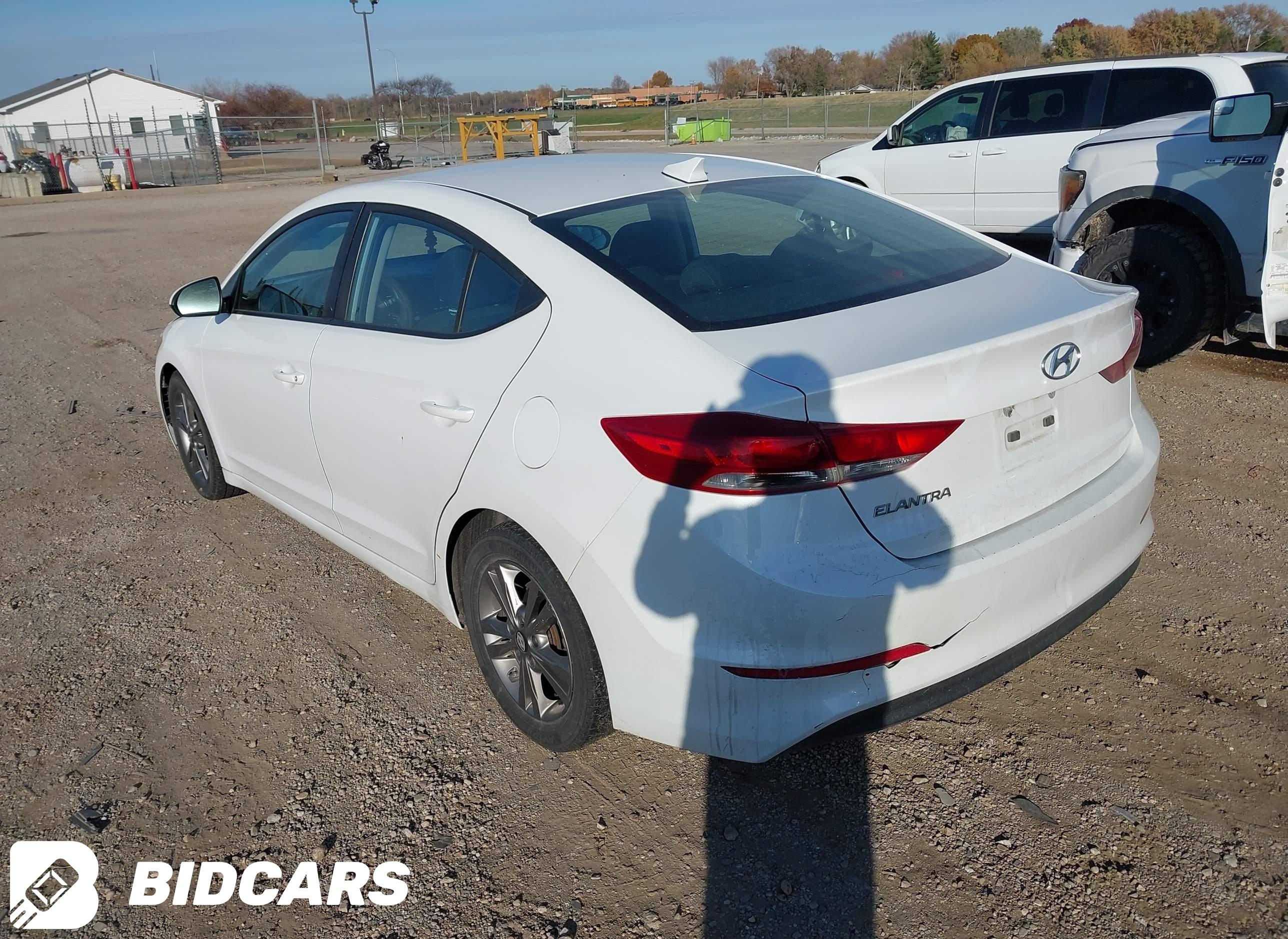 2018 Hyundai Elantra, Sel