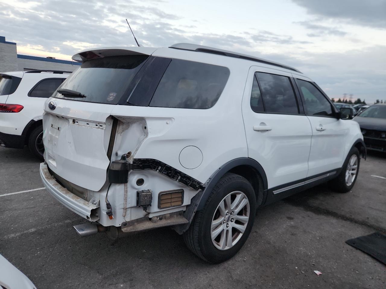 2018 Ford Explorer, Xlt