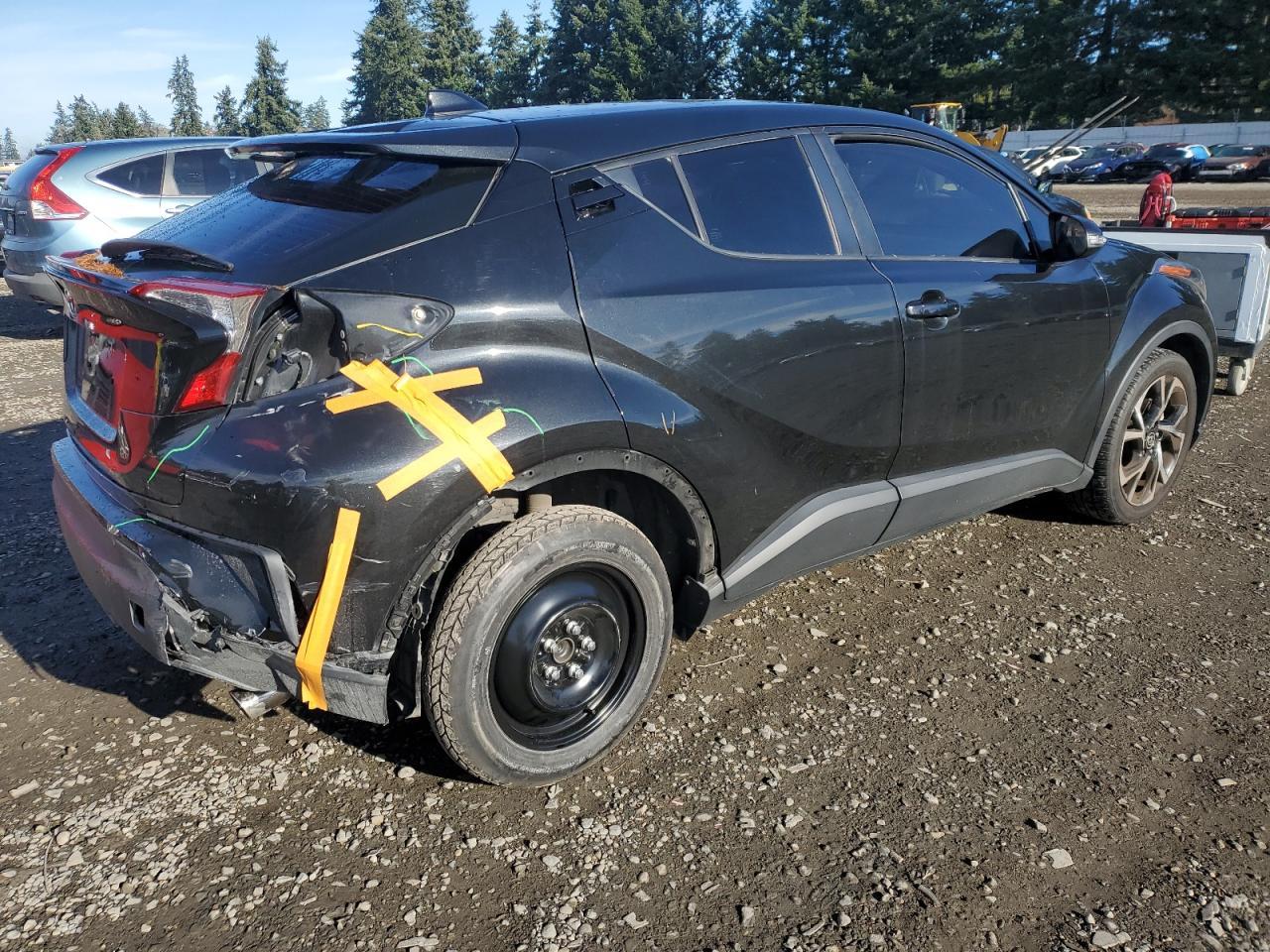 2020 Toyota C-HR, Xle