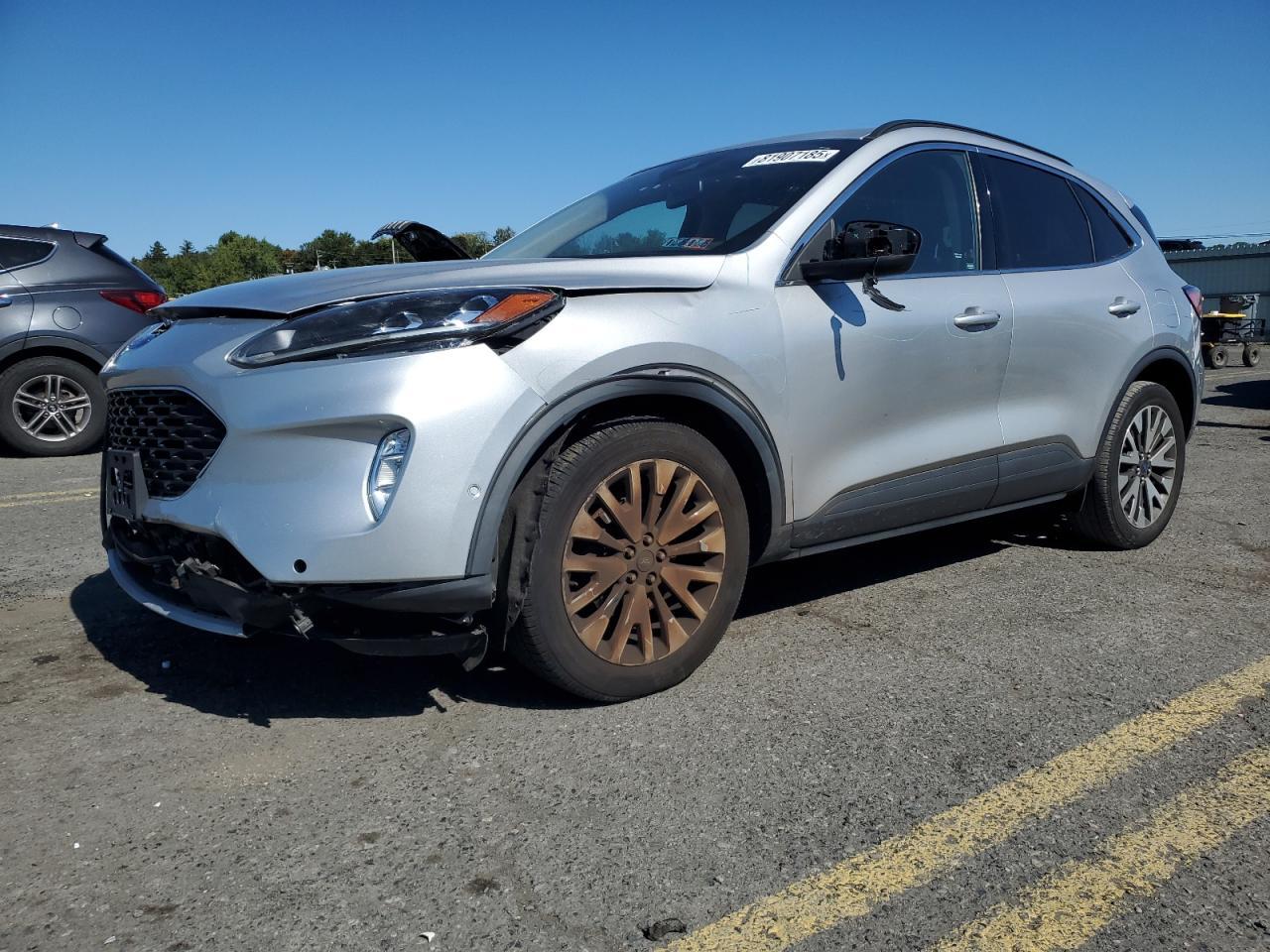 2020 Ford Escape, Titanium