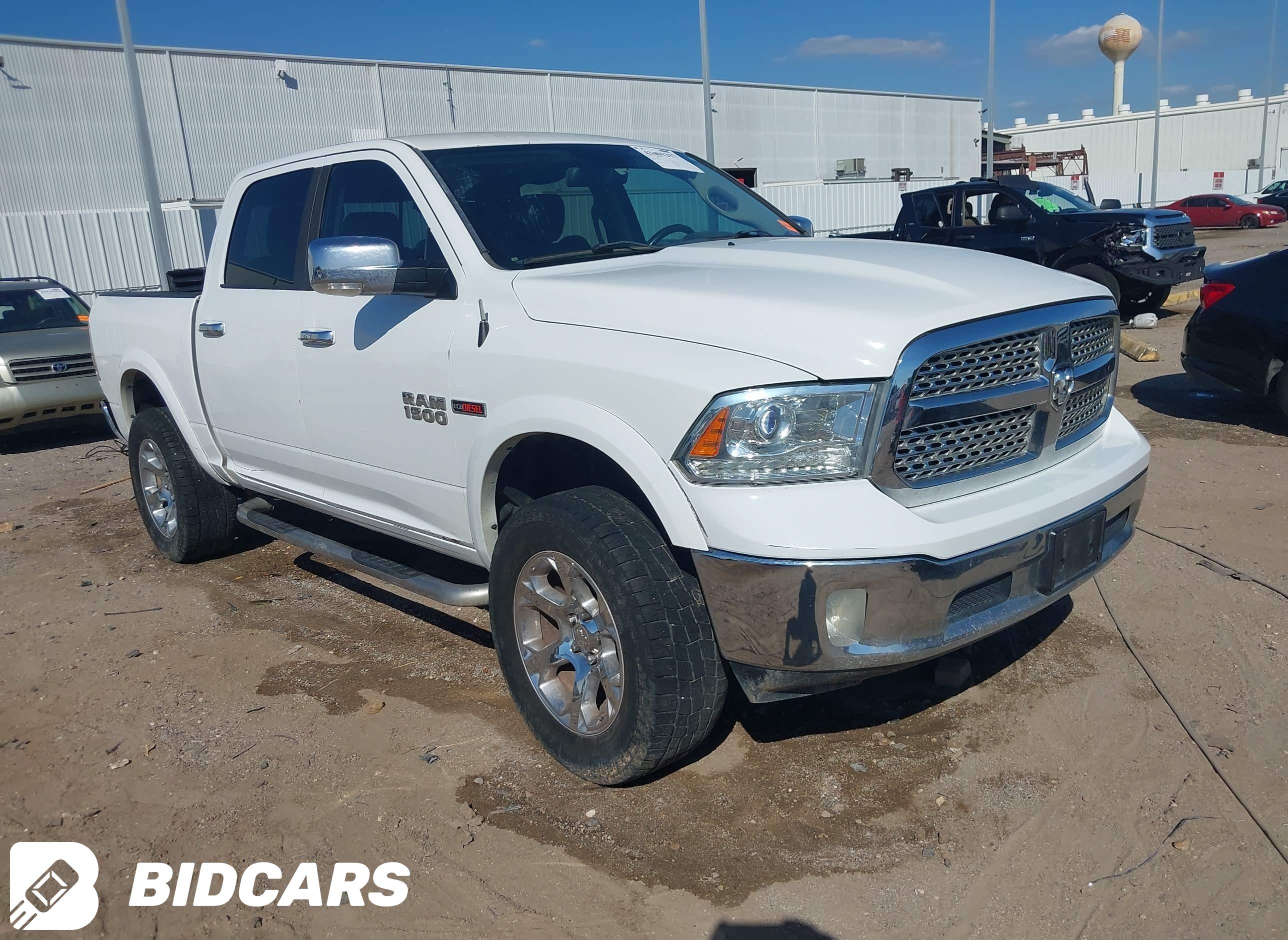 2016 RAM 1500, Laramie