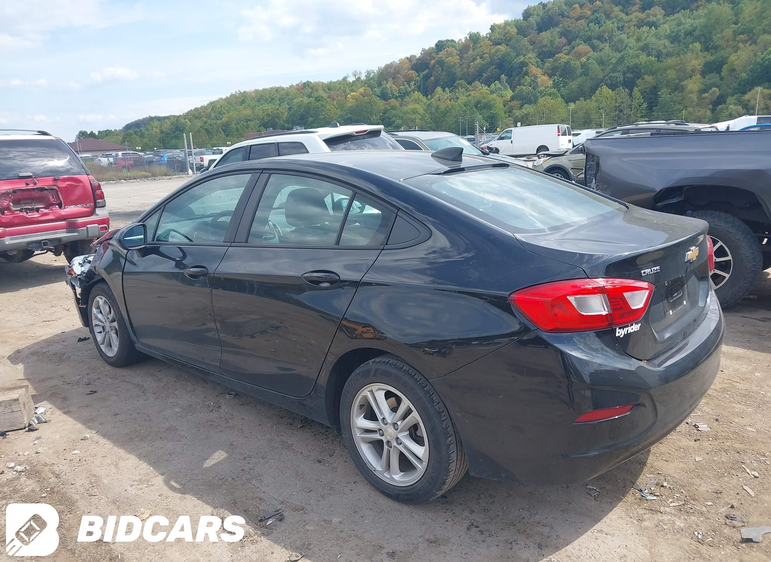 2019 Chevrolet Cruze, LS